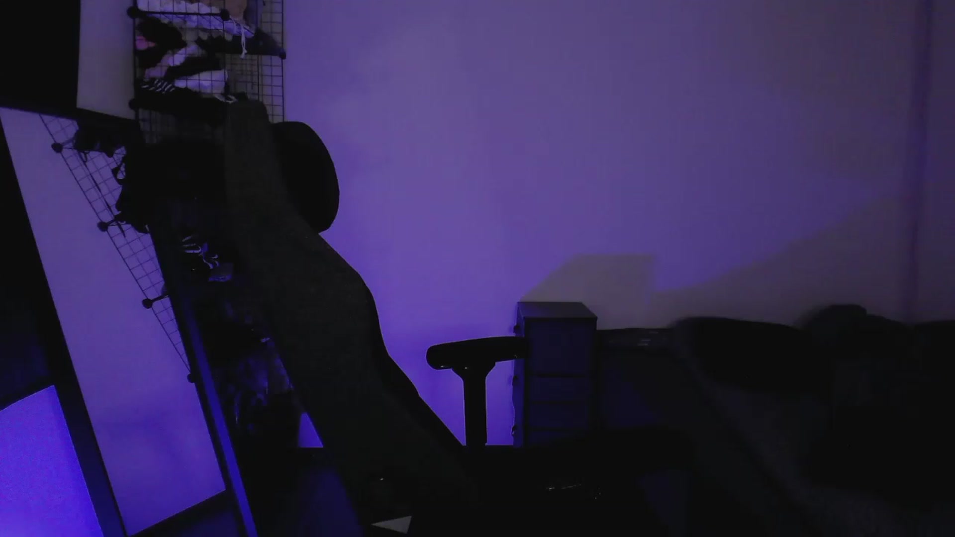 Gallery image thumbnail from RtRated's myfreecams stream on, 05/24/2023, 06:12 image 18 of 20