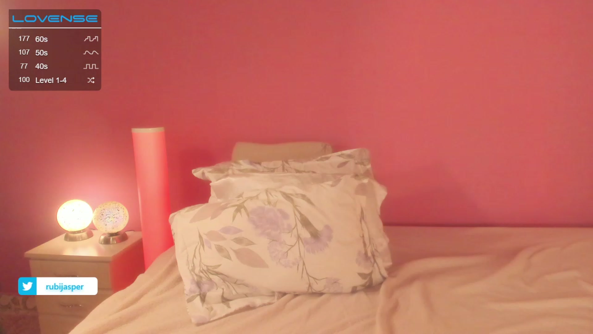 Gallery image thumbnail from RubiJasper's myfreecams stream on, 12/25/2022, 01:33 image 2 of 20