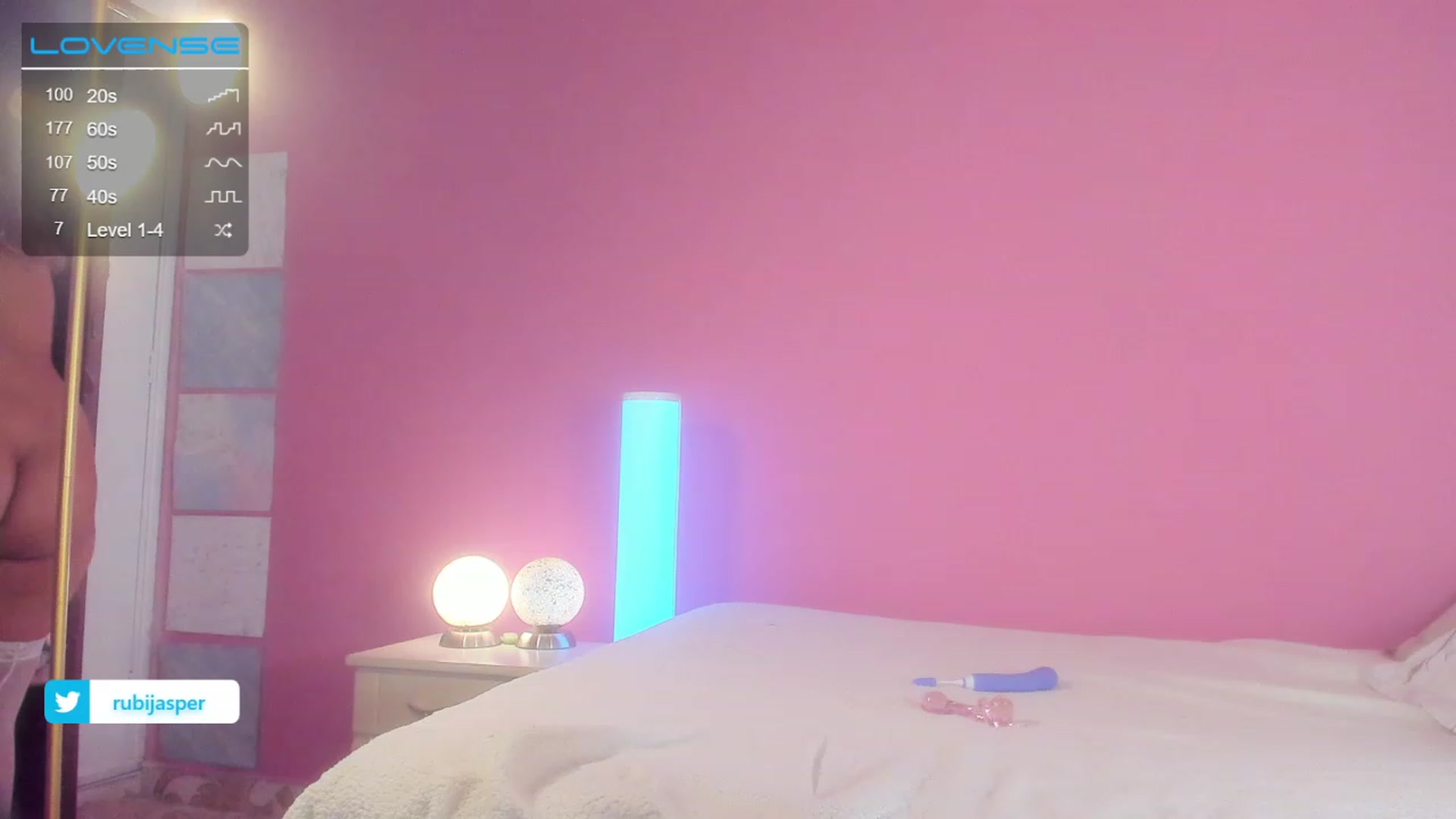 Gallery image thumbnail from RubiJasper's myfreecams stream on, 12/29/2022, 10:57 image 5 of 20