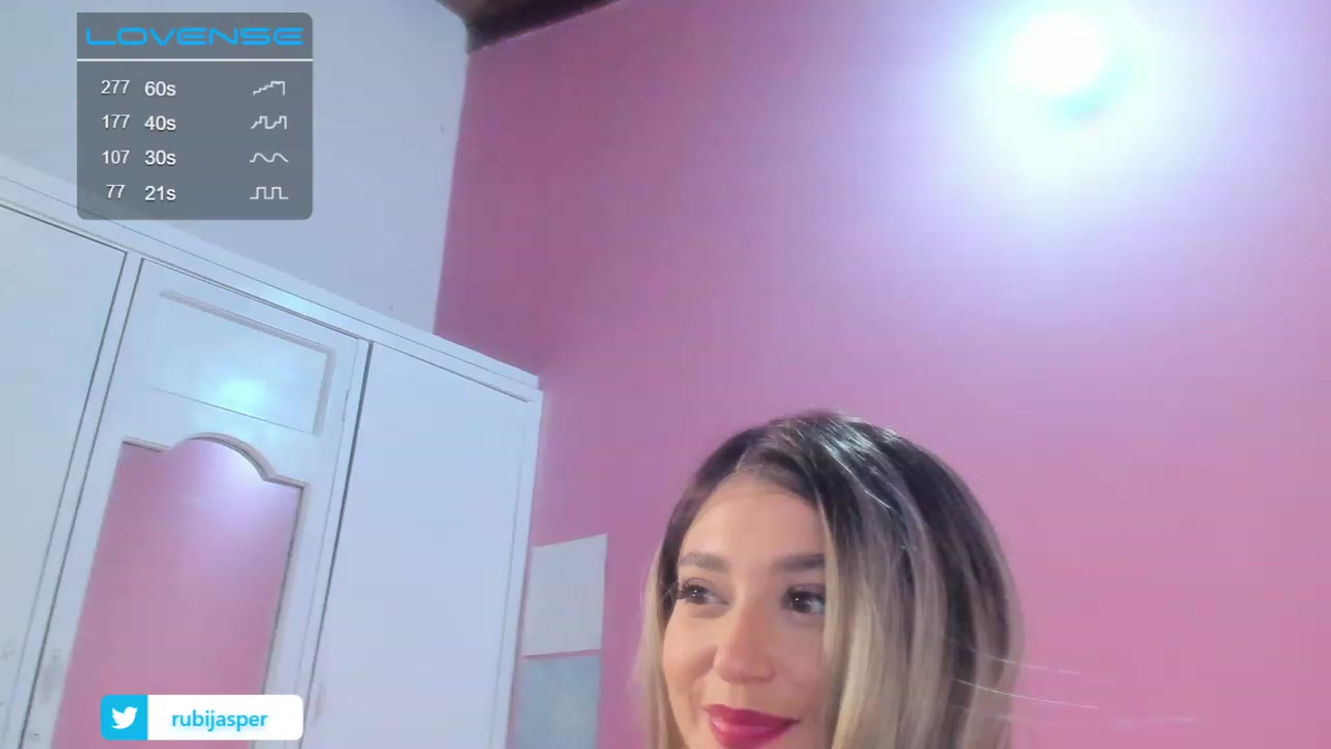 Gallery image thumbnail from RubiJasper's myfreecams stream on, 03/23/2023, 17:54 image 8 of 20