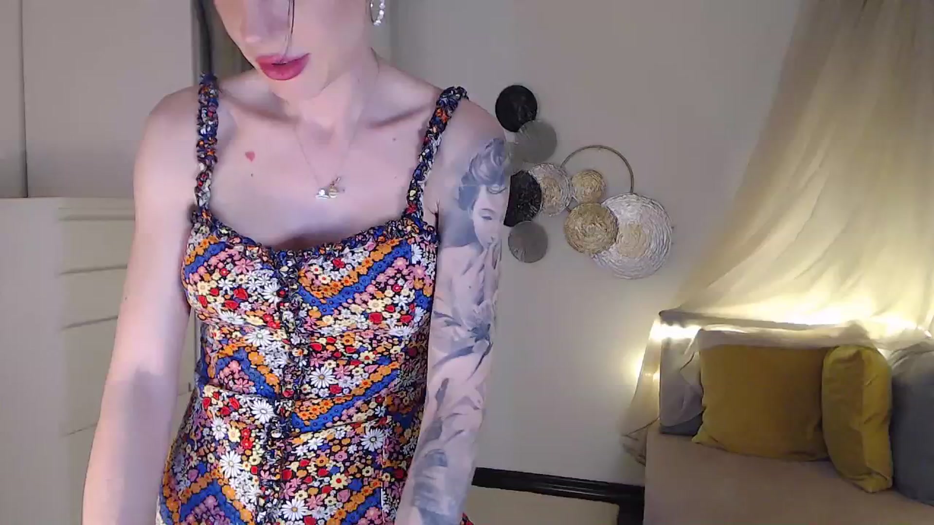 Gallery image thumbnail from RubinRosey's myfreecams stream on, 06/10/2025, 18:47 image 20 of 20