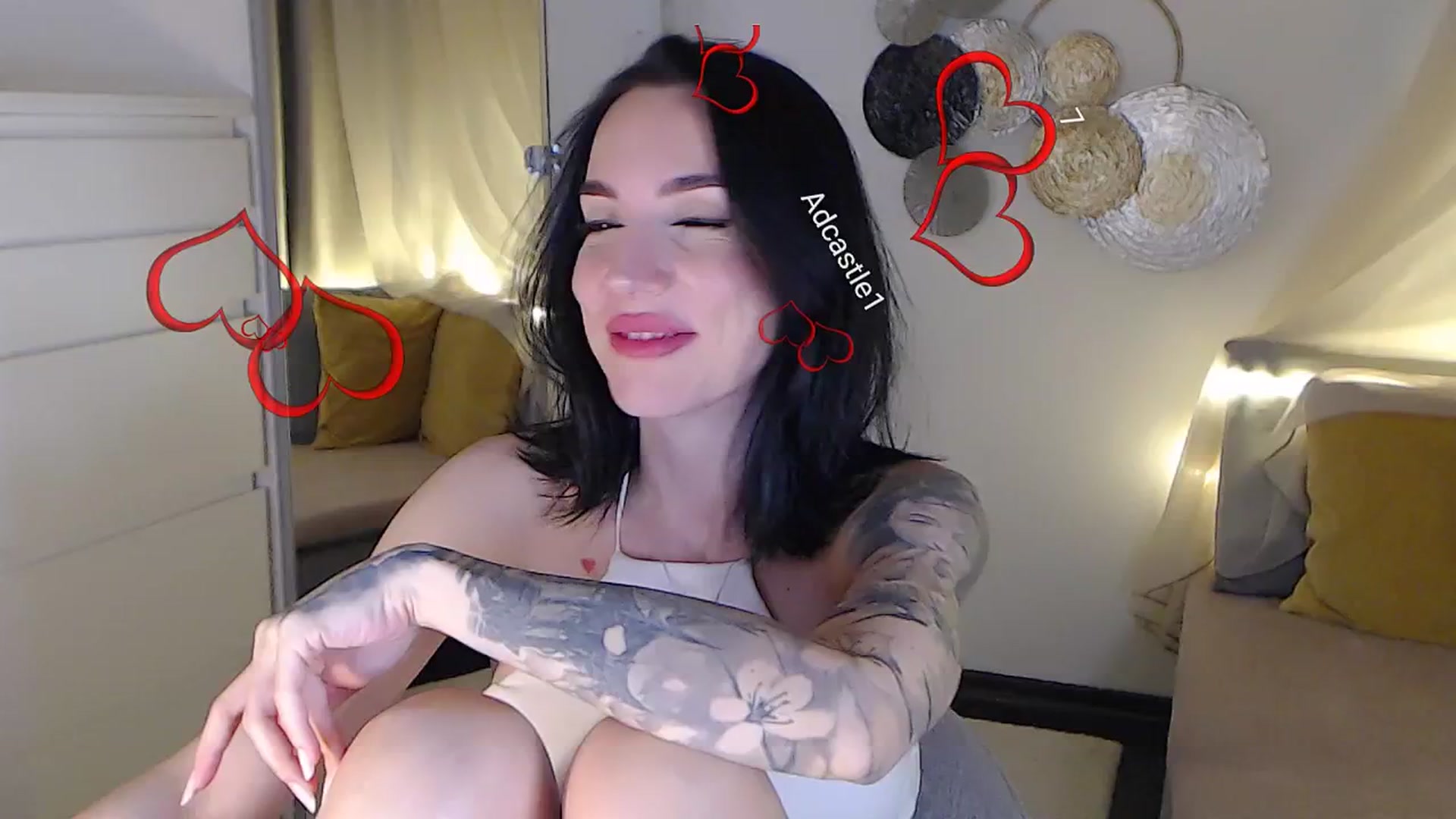Gallery image thumbnail from RubinRosey's myfreecams stream on, 06/11/2025, 21:54 image 14 of 20