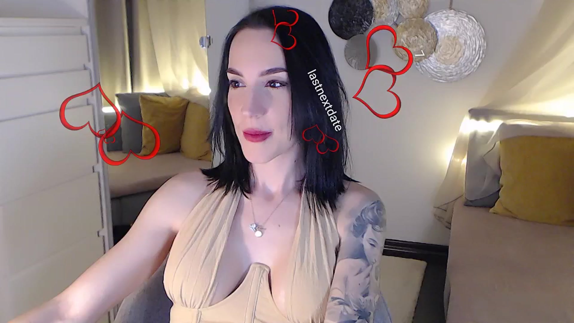 Gallery image thumbnail from RubinRosey's myfreecams stream on, 06/15/2025, 19:00 image 10 of 20