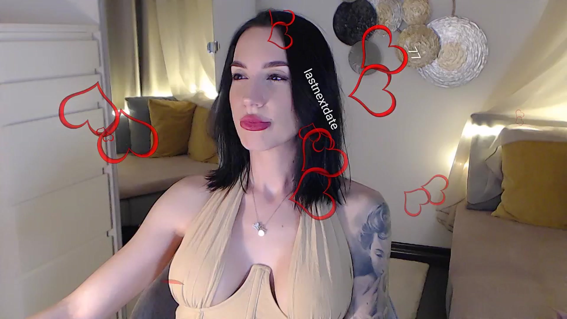 Gallery image thumbnail from RubinRosey's myfreecams stream on, 06/15/2025, 20:52 image 2 of 20