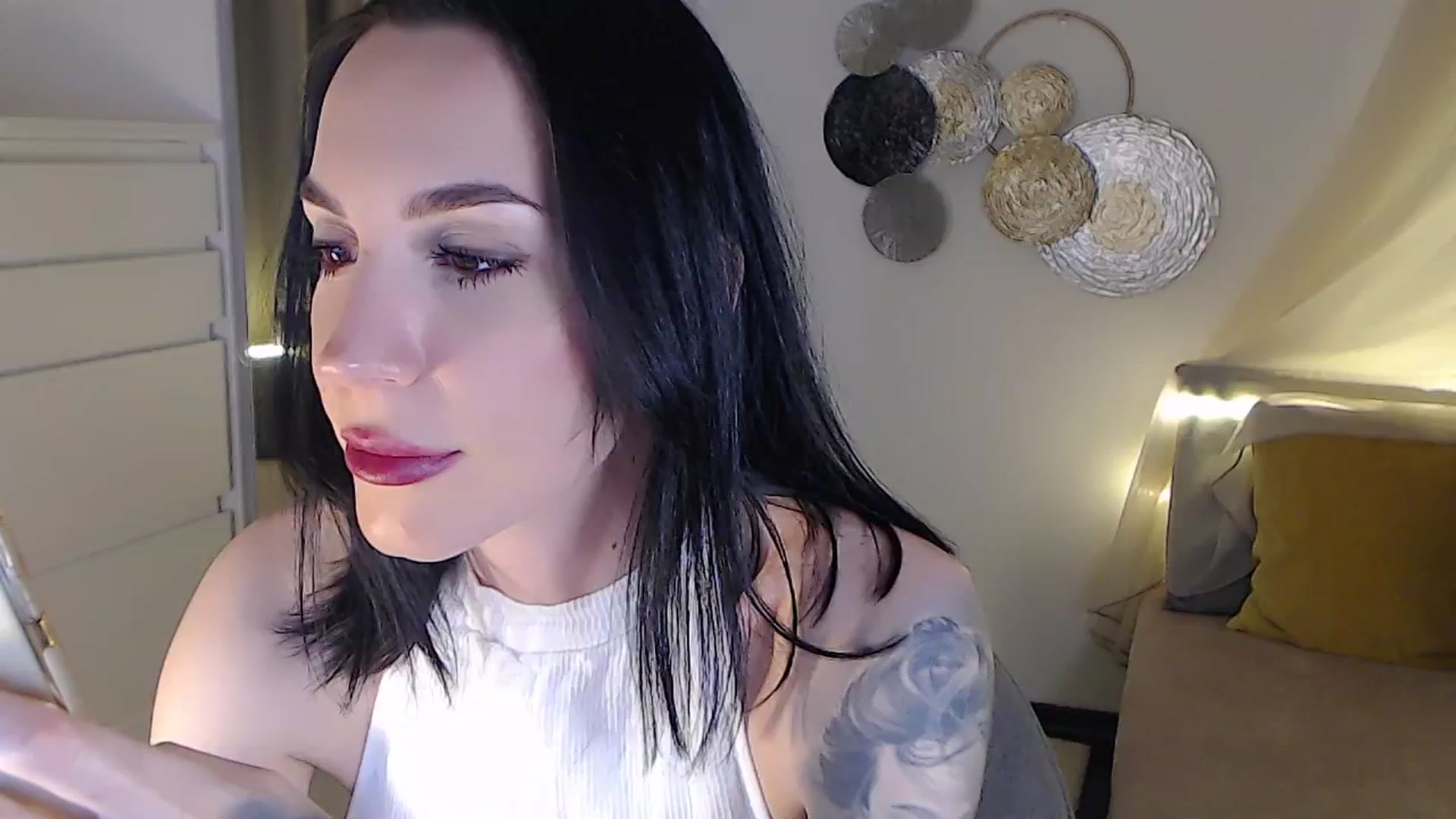 Gallery image thumbnail from RubinRosey's myfreecams stream on, 06/17/2025, 20:56 image 16 of 20