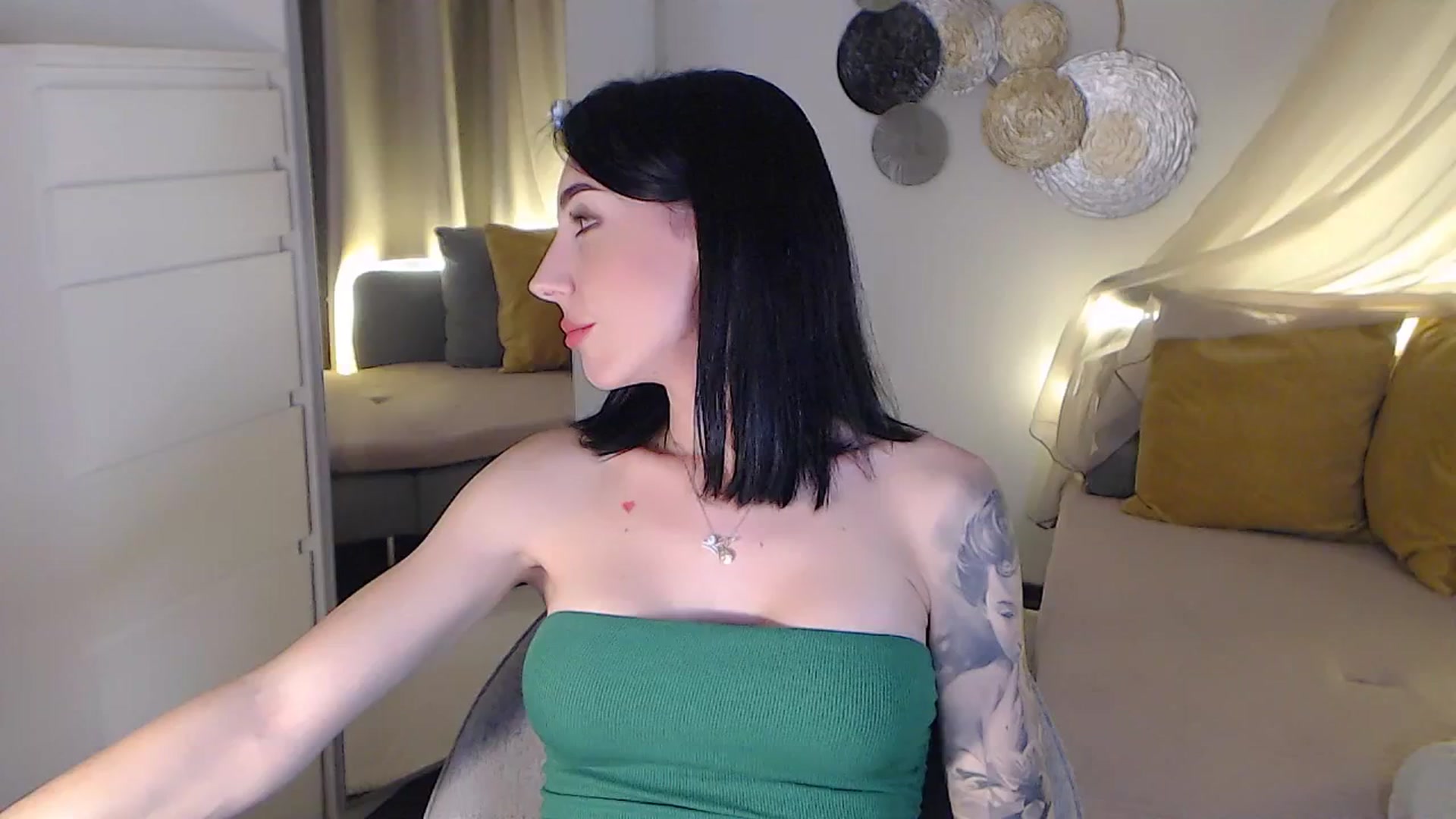 Gallery image thumbnail from RubinRosey's myfreecams stream on, 06/22/2025, 19:11 image 9 of 20