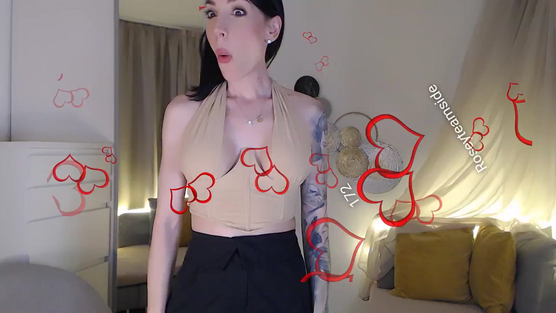 Gallery image thumbnail from RubinRosey's myfreecams stream on, 06/23/2025, 20:06 image 2 of 20