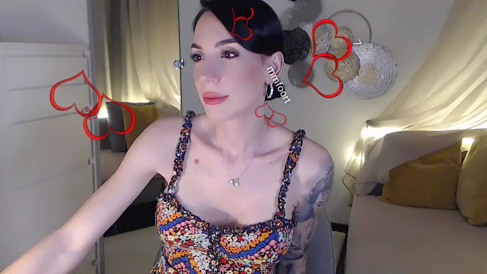 Gallery image thumbnail from RubinRosey's myfreecams stream on, 06/27/2025, 19:00 image 10 of 20
