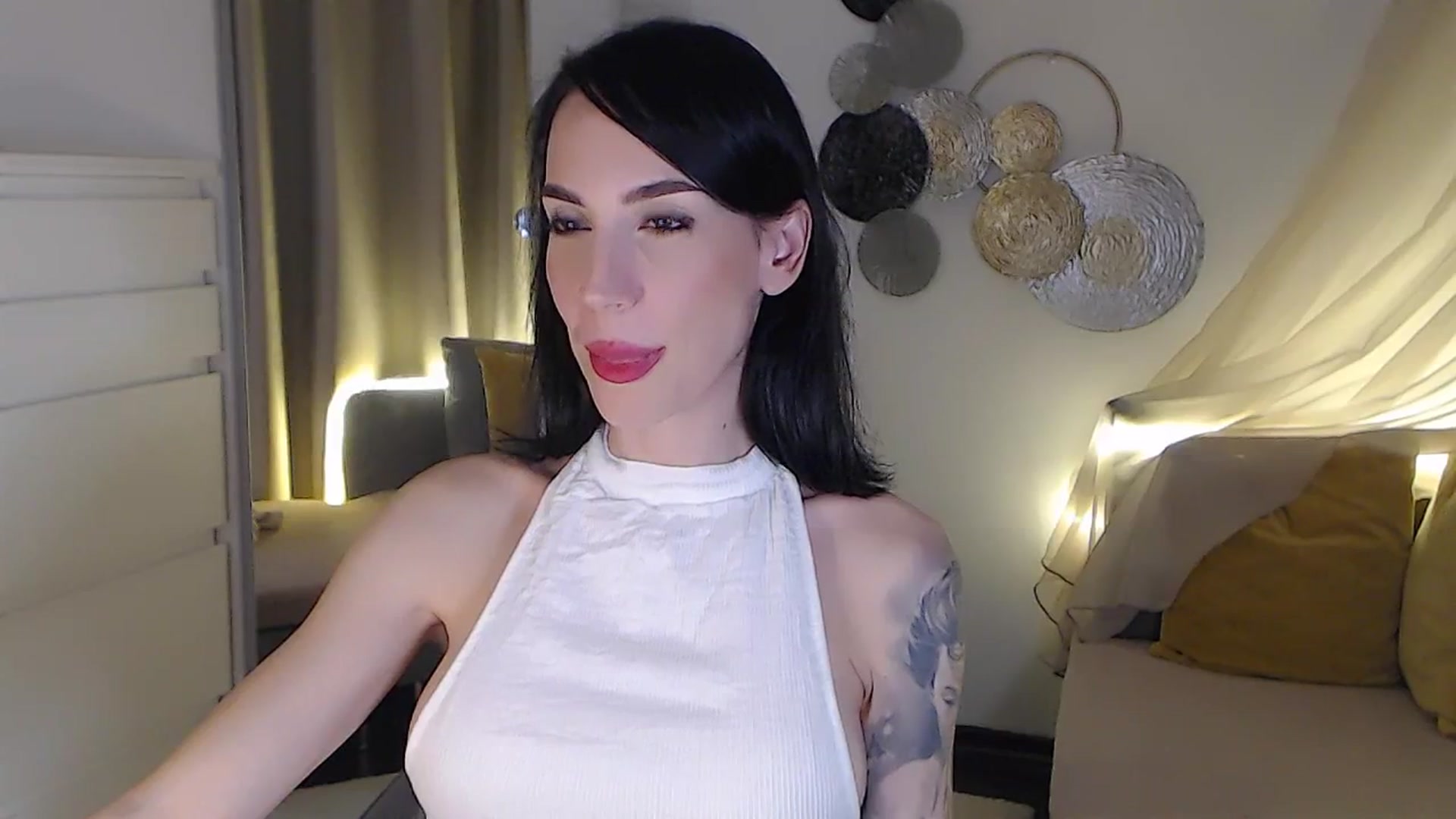Gallery image thumbnail from RubinRosey's myfreecams stream on, 06/28/2025, 19:53 image 8 of 20