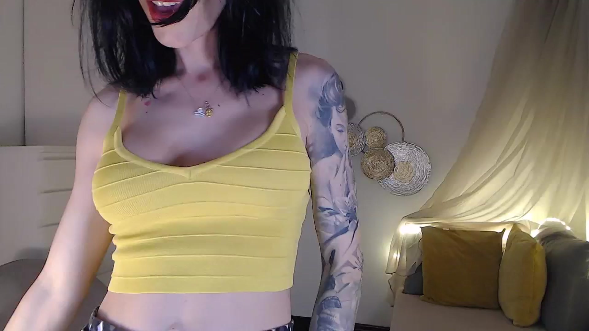 Gallery image thumbnail from RubinRosey's myfreecams stream on, 06/29/2025, 20:57 image 15 of 20