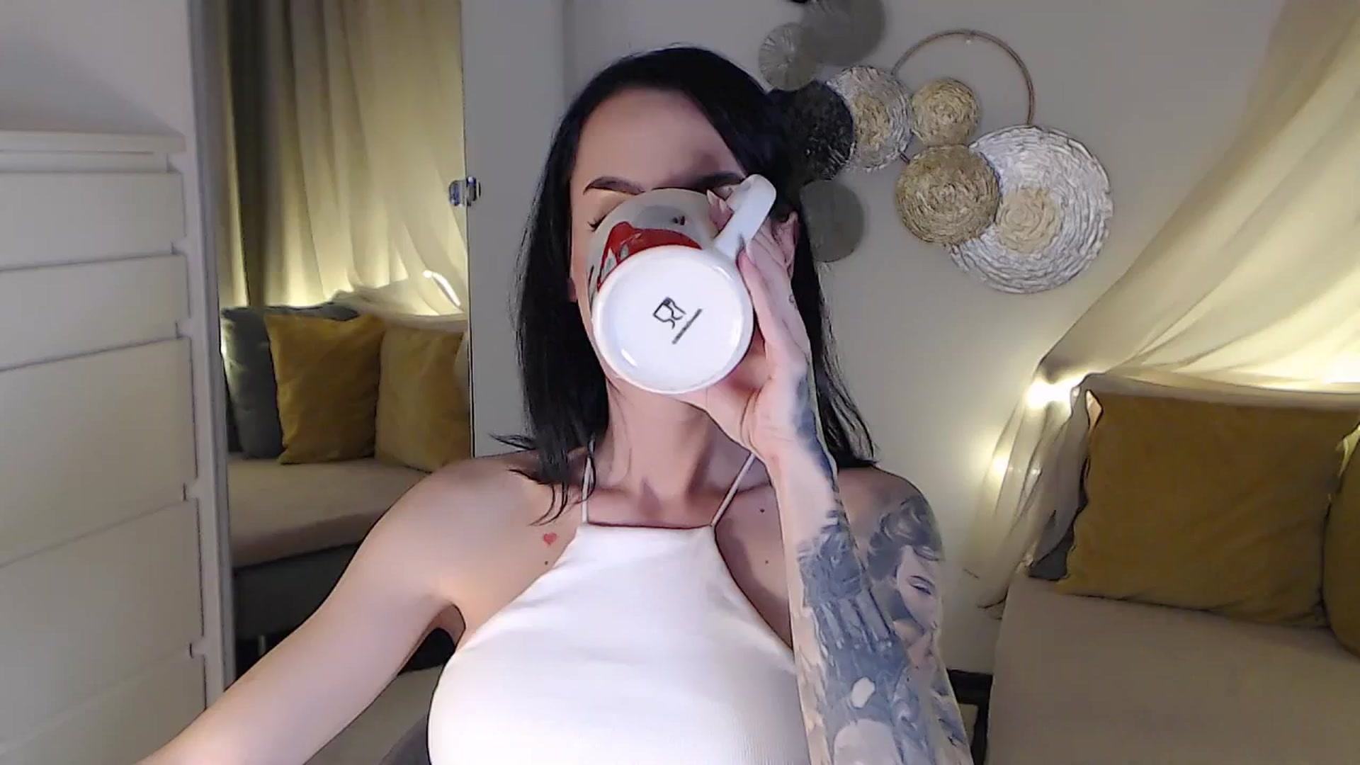 Gallery image thumbnail from RubinRosey's myfreecams stream on, 07/03/2025, 19:05 image 16 of 20