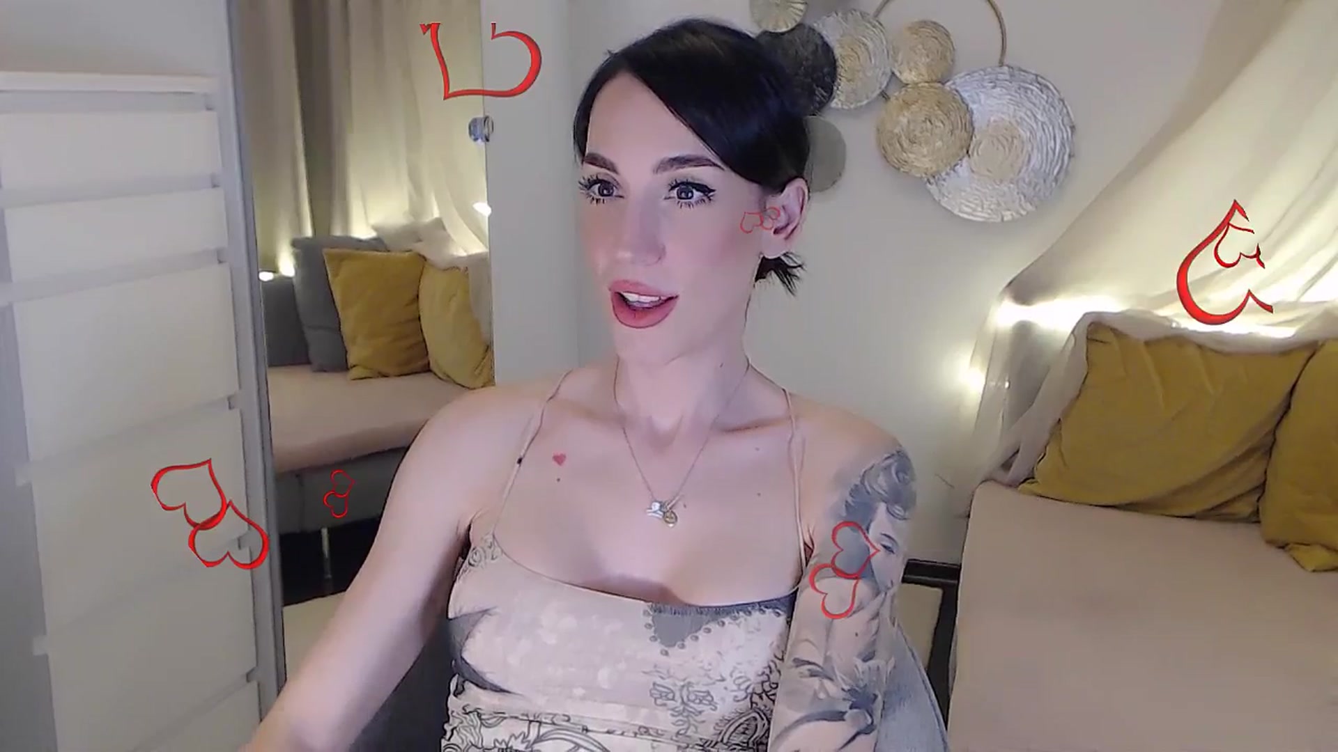 Gallery image thumbnail from RubinRosey's myfreecams stream on, 07/08/2025, 18:56 image 5 of 20