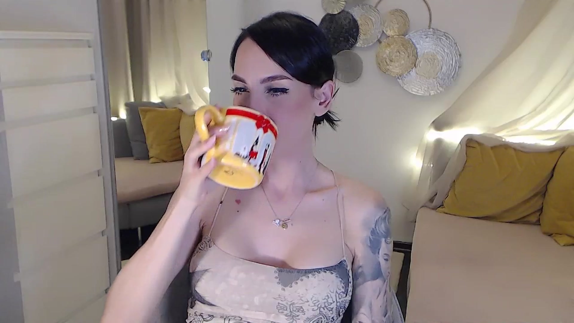 Gallery image thumbnail from RubinRosey's myfreecams stream on, 07/08/2025, 18:56 image 7 of 20