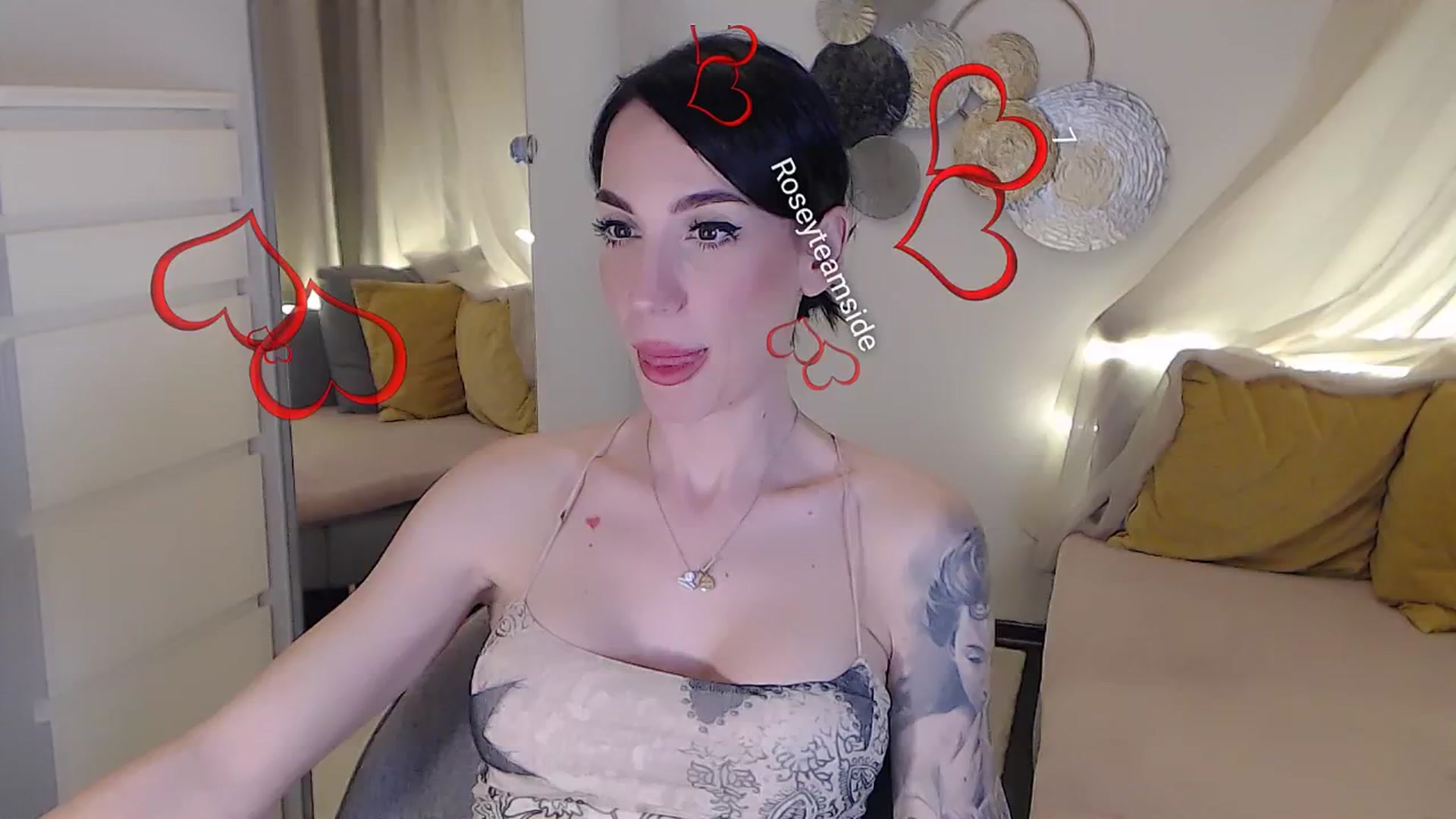 Gallery image thumbnail from RubinRosey's myfreecams stream on, 07/08/2025, 20:26 image 1 of 20