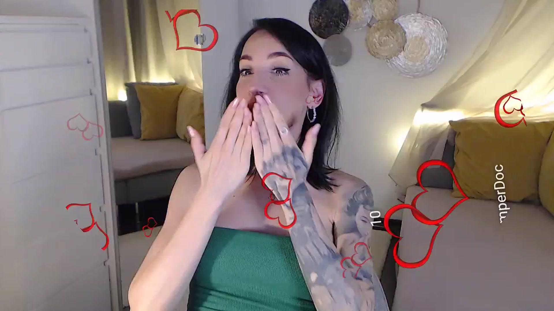 Gallery image thumbnail from RubinRosey's myfreecams stream on, 07/10/2025, 18:36 image 9 of 20