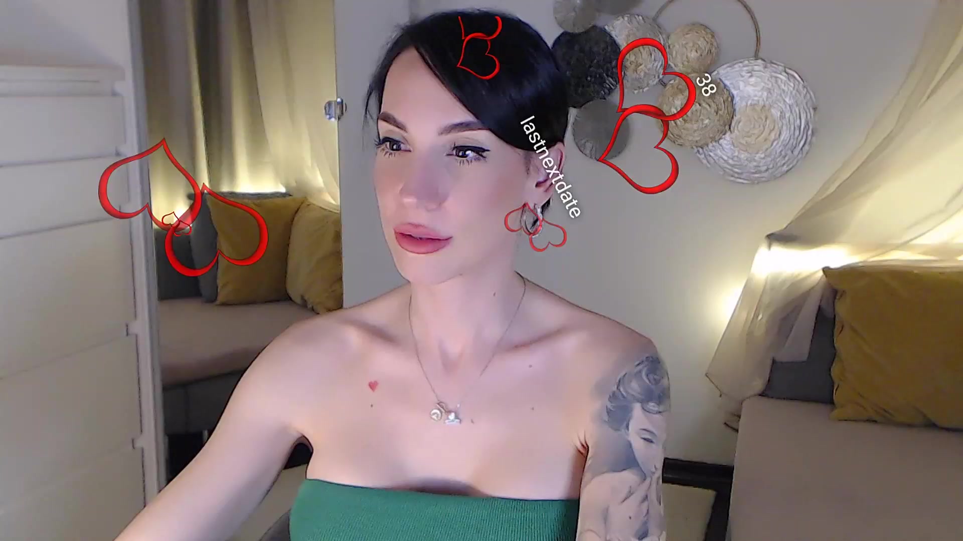 Gallery image thumbnail from RubinRosey's myfreecams stream on, 07/10/2025, 20:10 image 17 of 20