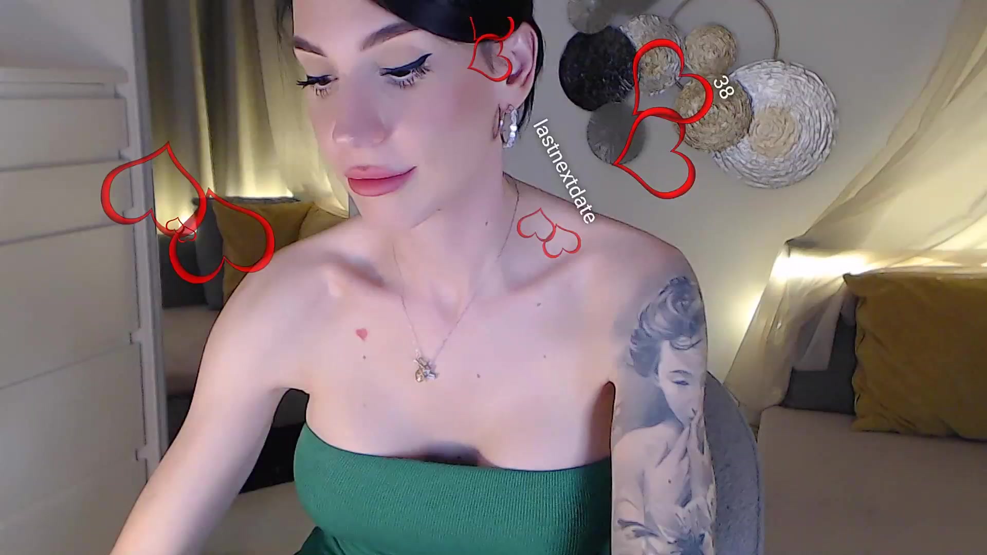 Gallery image thumbnail from RubinRosey's myfreecams stream on, 07/10/2025, 20:10 image 18 of 20