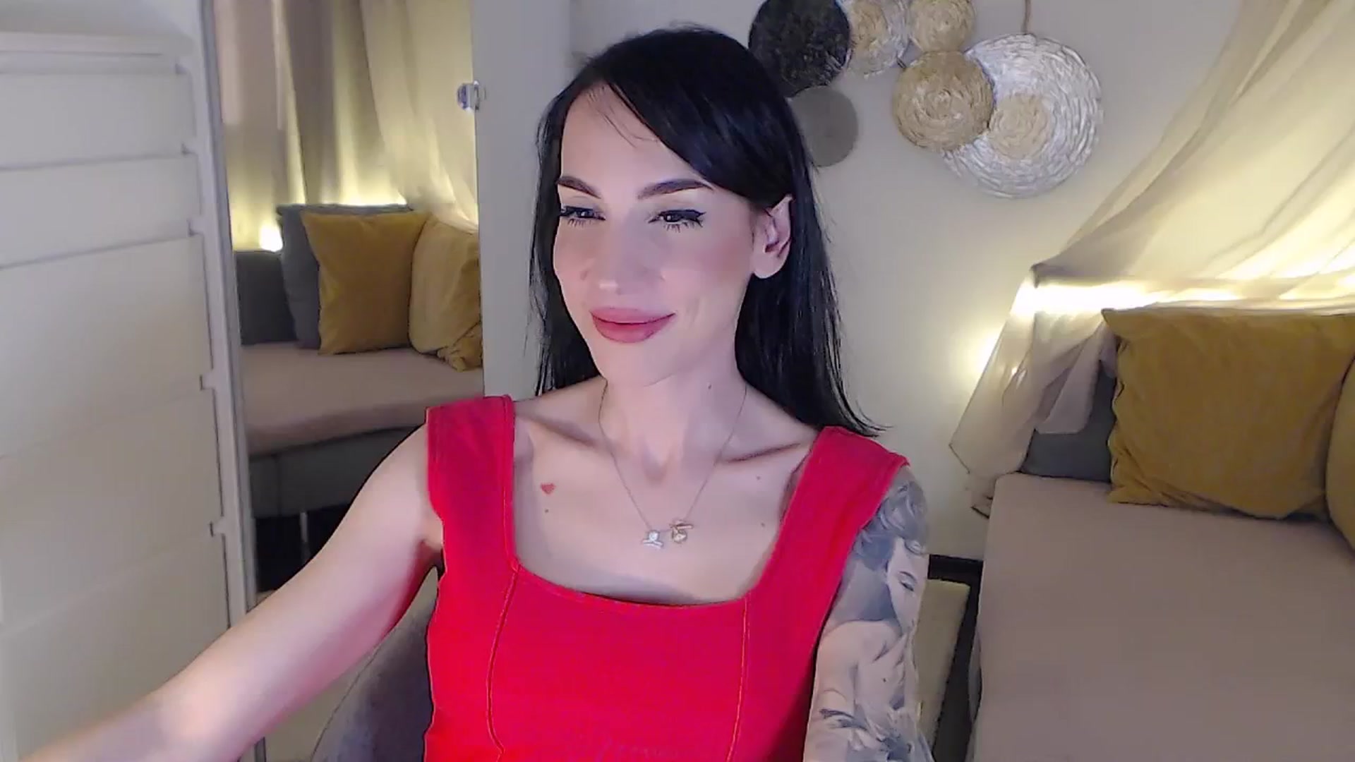 Gallery image thumbnail from RubinRosey's myfreecams stream on, 07/12/2025, 18:20 image 3 of 20