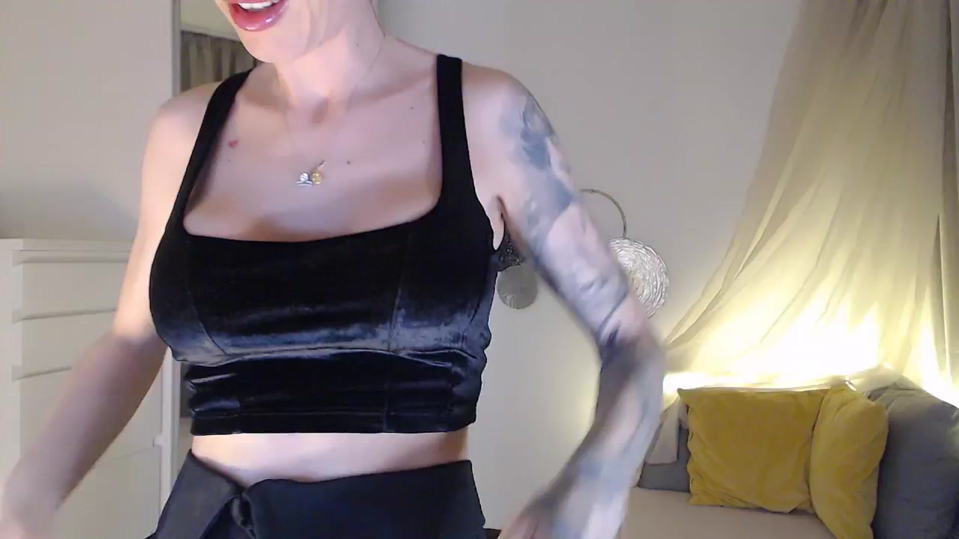 Gallery image thumbnail from RubinRosey's myfreecams stream on, 07/13/2025, 20:12 image 11 of 20