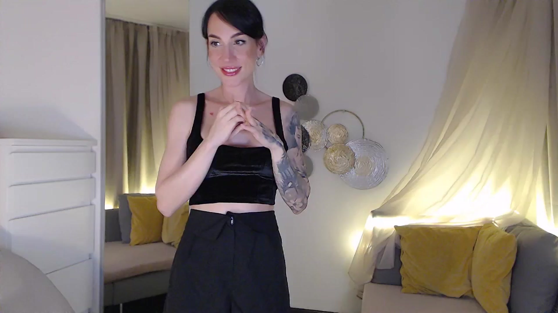 Gallery image thumbnail from RubinRosey's myfreecams stream on, 07/13/2025, 20:12 image 18 of 20