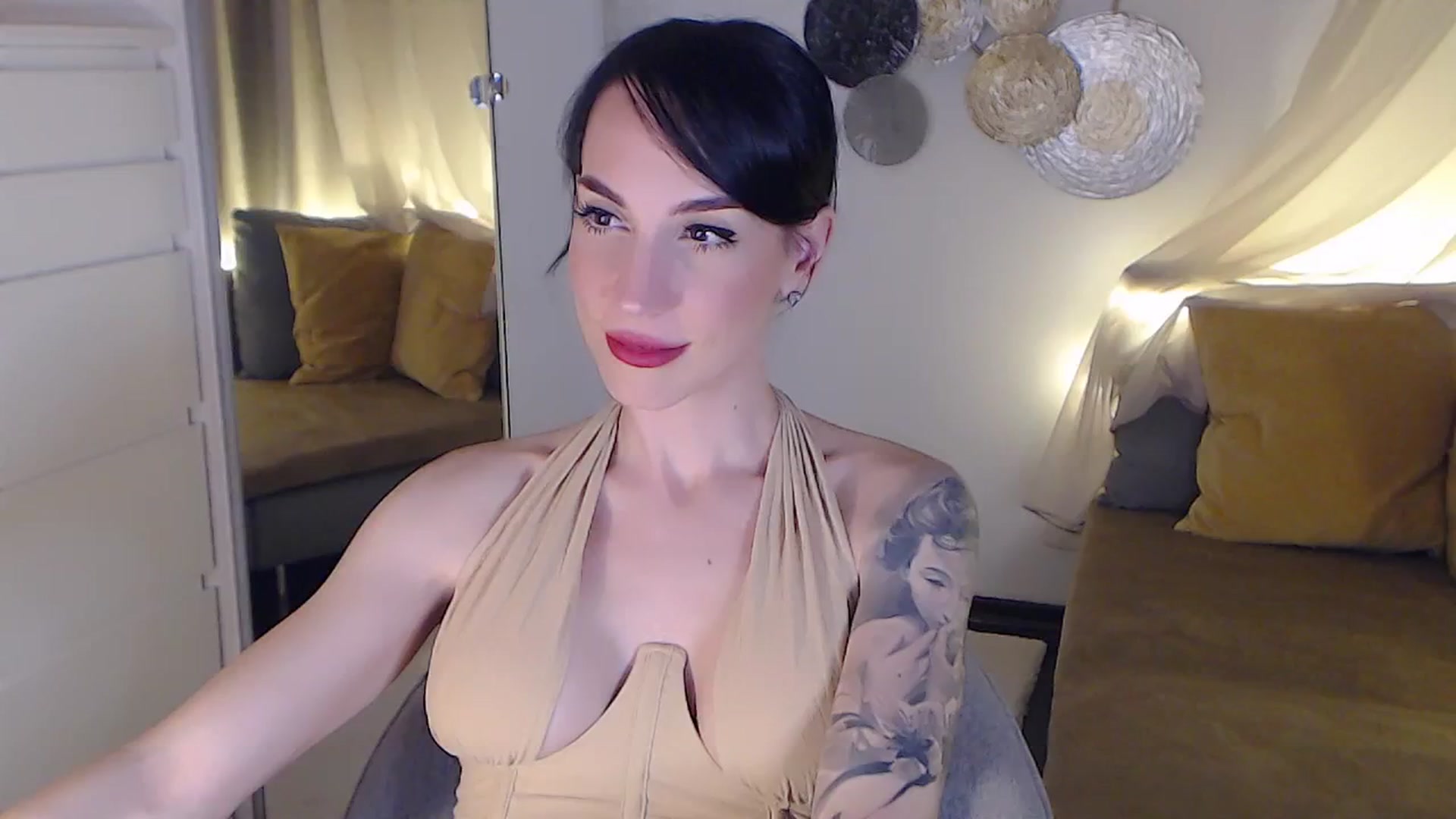 Gallery image thumbnail from RubinRosey's myfreecams stream on, 07/23/2025, 18:52 image 7 of 20