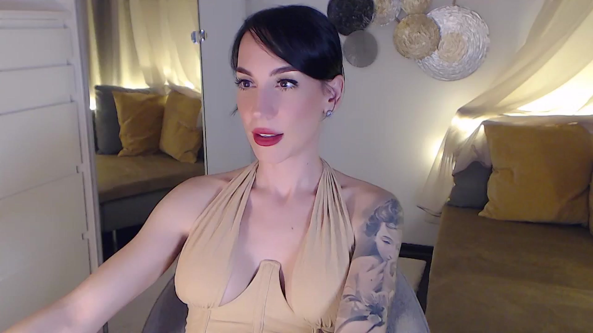 Gallery image thumbnail from RubinRosey's myfreecams stream on, 07/23/2025, 18:52 image 6 of 20