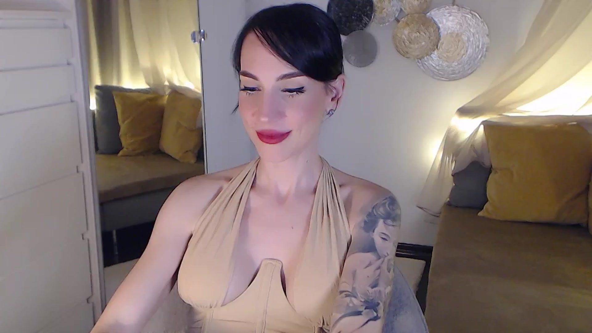 Gallery image thumbnail from RubinRosey's myfreecams stream on, 07/23/2025, 18:52 image 4 of 20