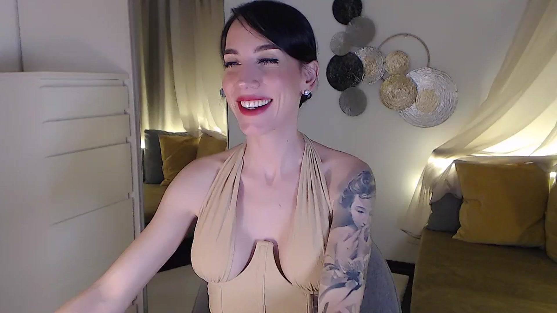 Gallery image thumbnail from RubinRosey's myfreecams stream on, 07/23/2025, 20:13 image 2 of 20