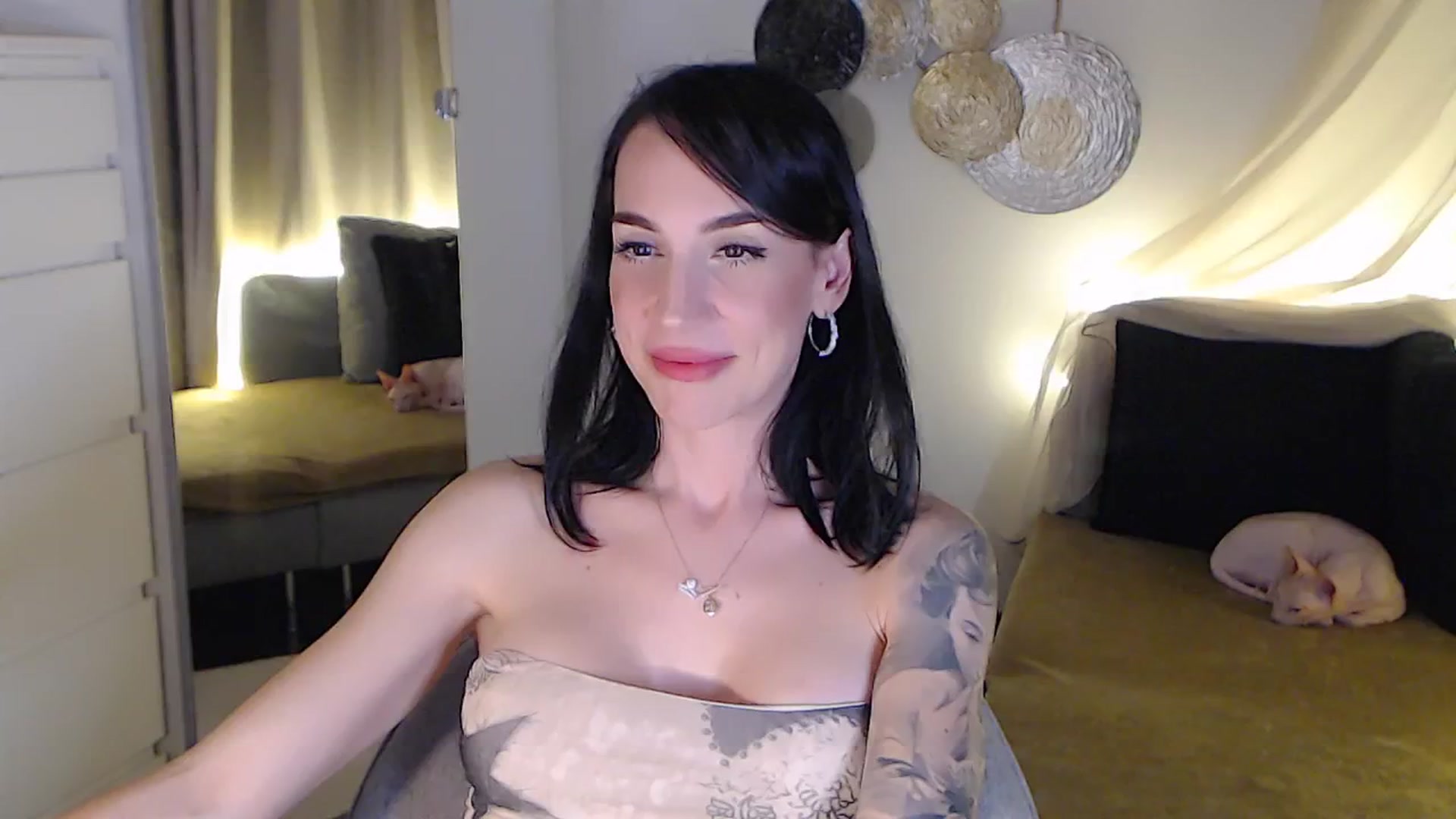 Gallery image thumbnail from RubinRosey's myfreecams stream on, 08/09/2025, 20:53 image 1 of 20