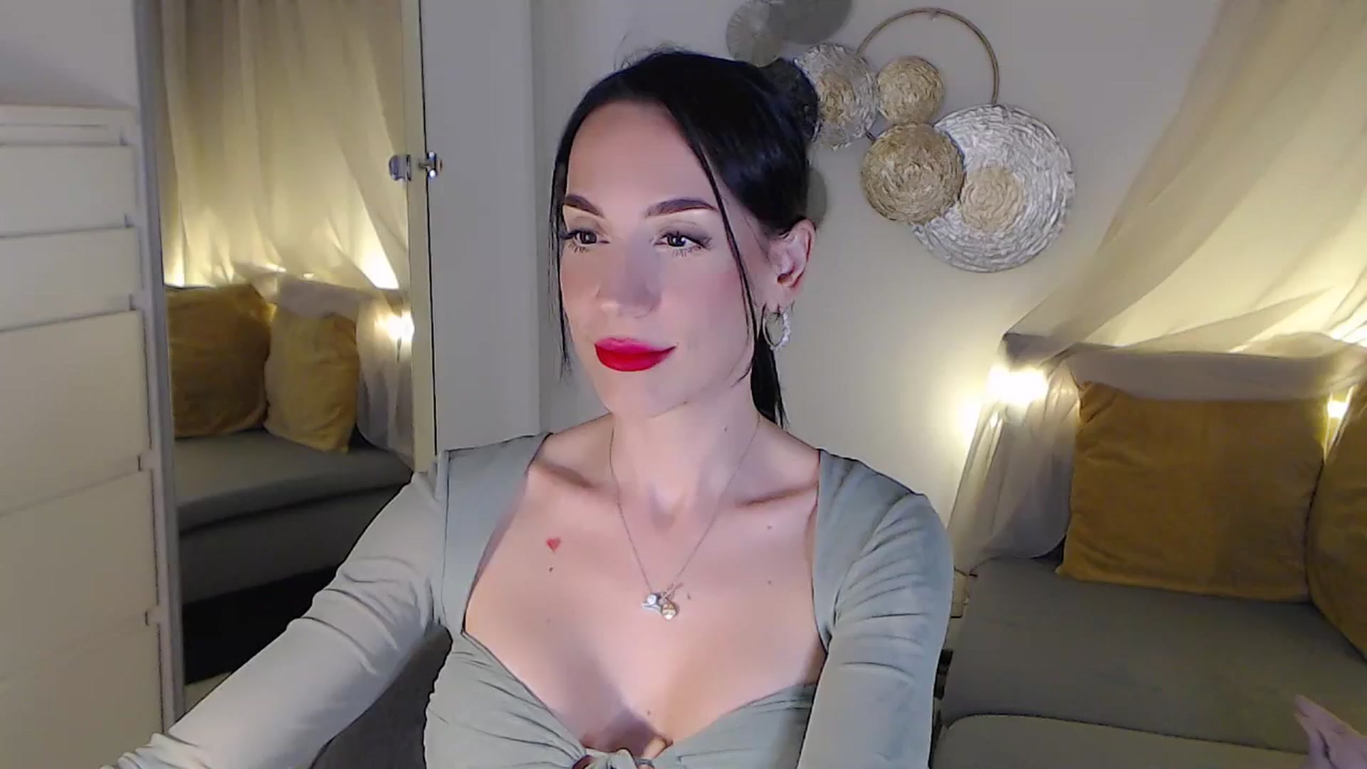 Gallery image thumbnail from RubinRosey's myfreecams stream on, 09/23/2025, 20:57 image 13 of 20