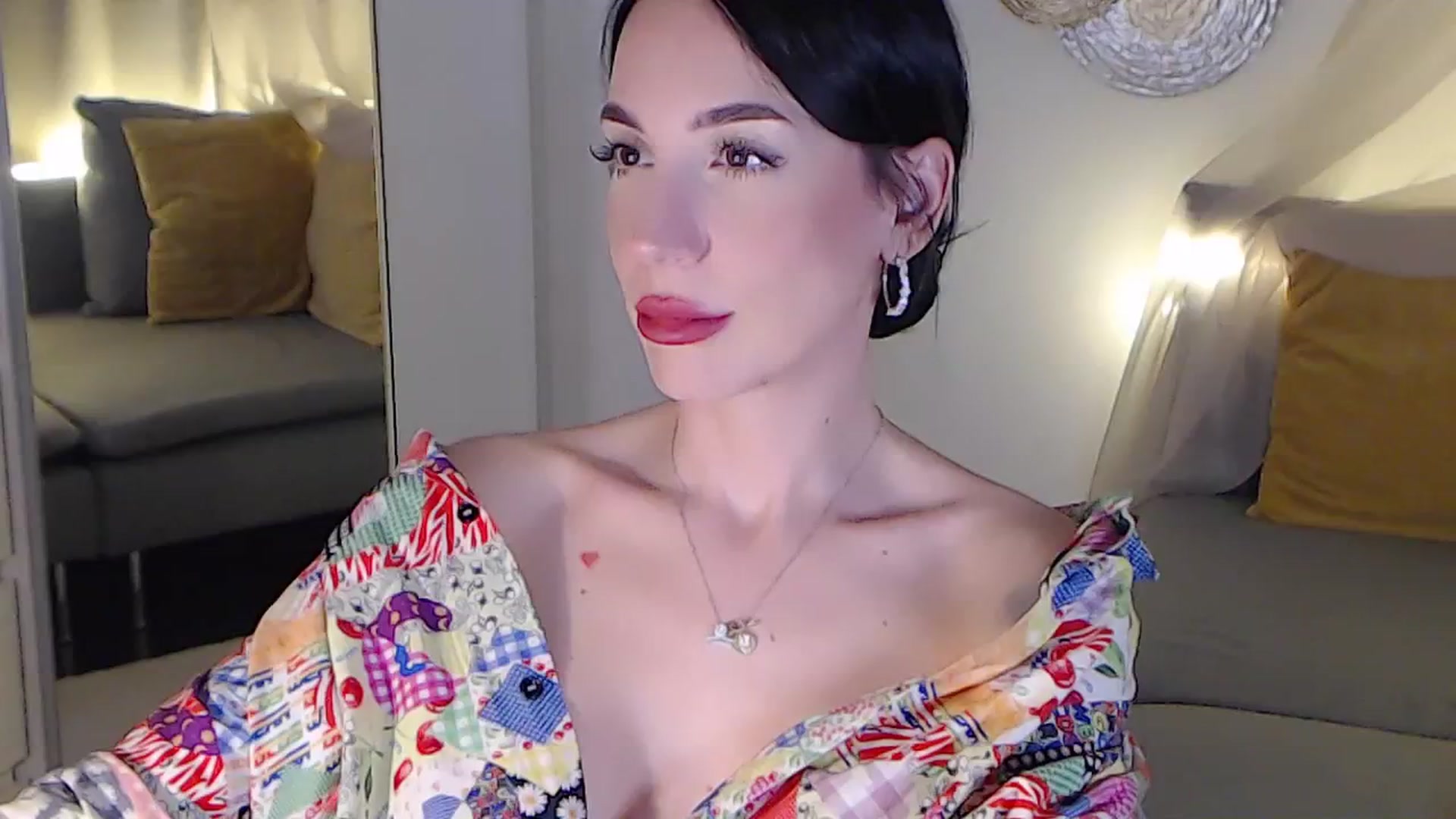 Gallery image thumbnail from RubinRosey's myfreecams stream on, 09/24/2025, 20:15 image 20 of 20