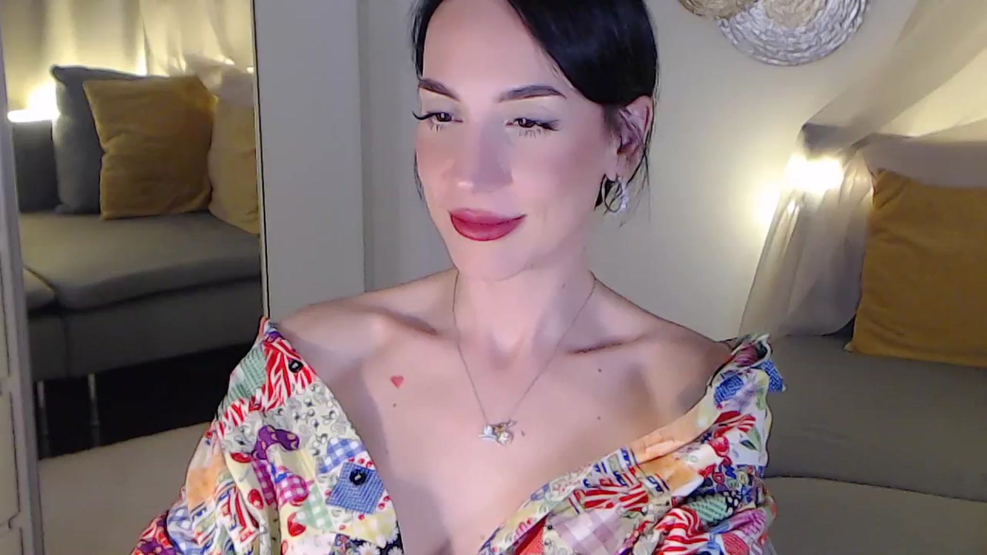 Gallery image thumbnail from RubinRosey's myfreecams stream on, 09/24/2025, 20:15 image 19 of 20