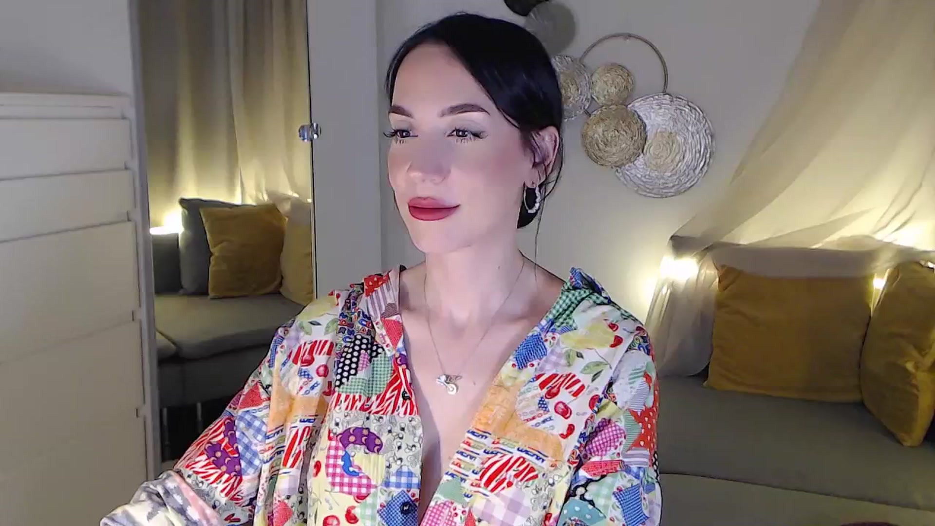 Gallery image thumbnail from RubinRosey's myfreecams stream on, 09/24/2025, 21:13 image 5 of 20