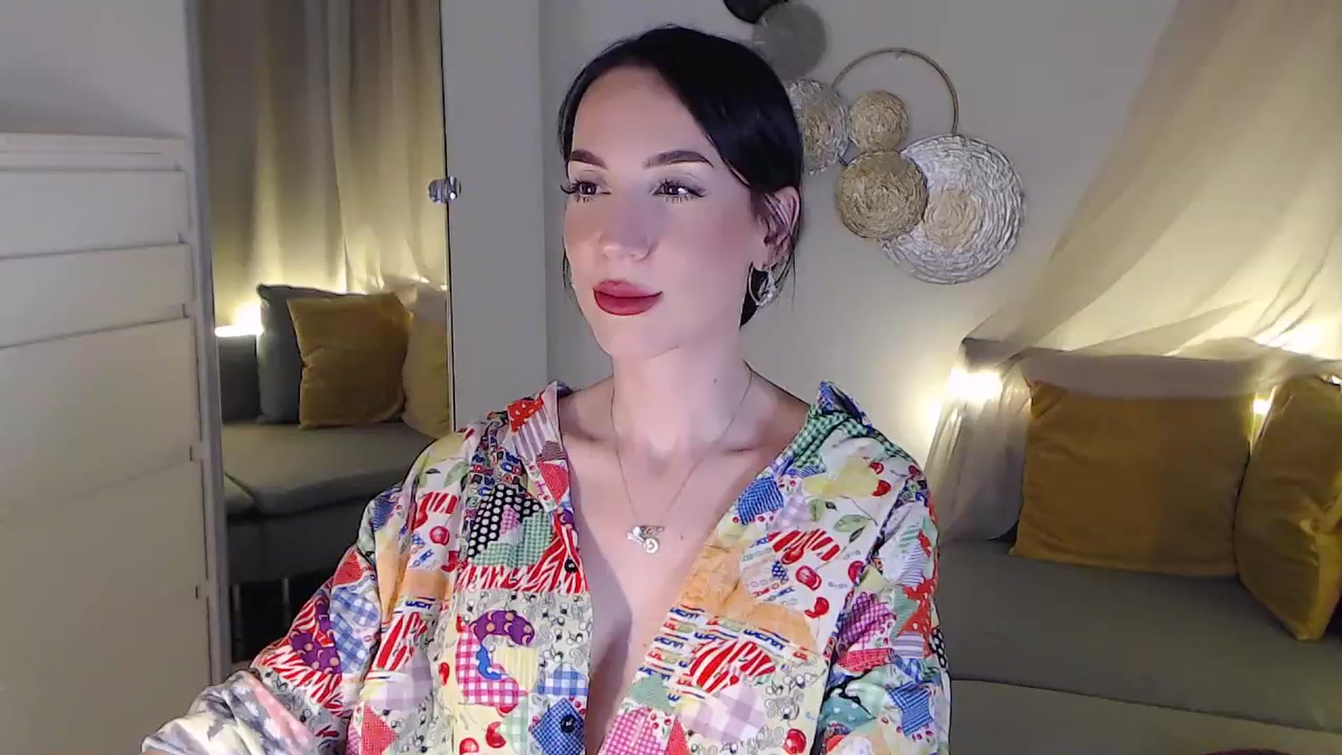 Gallery image thumbnail from RubinRosey's myfreecams stream on, 09/24/2025, 21:13 image 2 of 20