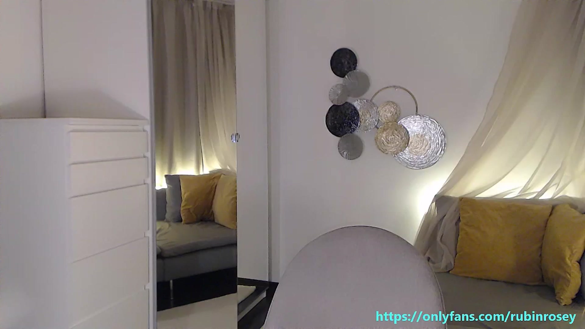 Gallery image thumbnail from RubinRosey's myfreecams stream on, 11/02/2025, 20:02 image 12 of 20