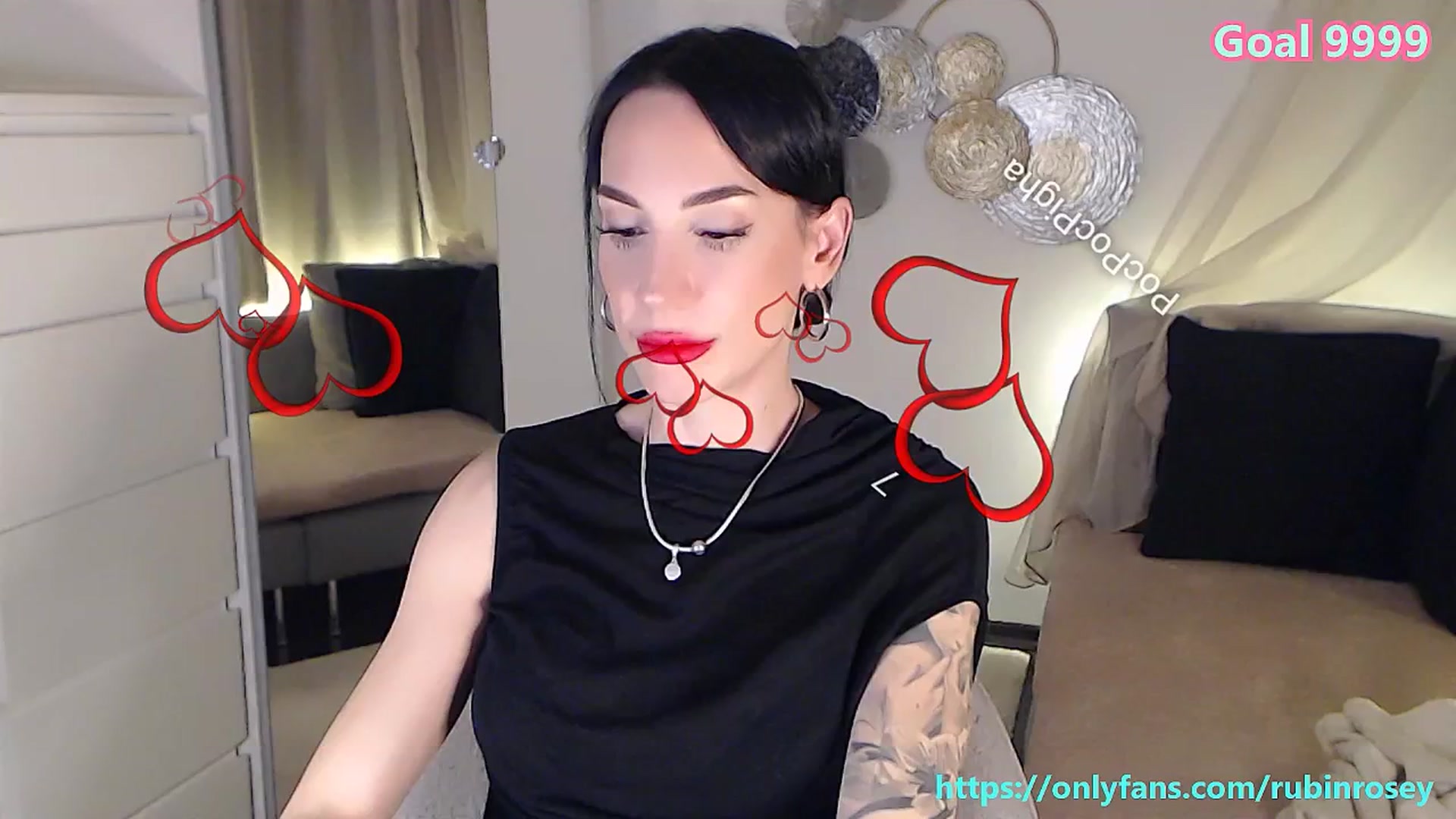 Gallery image thumbnail from RubinRosey's myfreecams stream on, 11/13/2025, 19:44 image 7 of 20