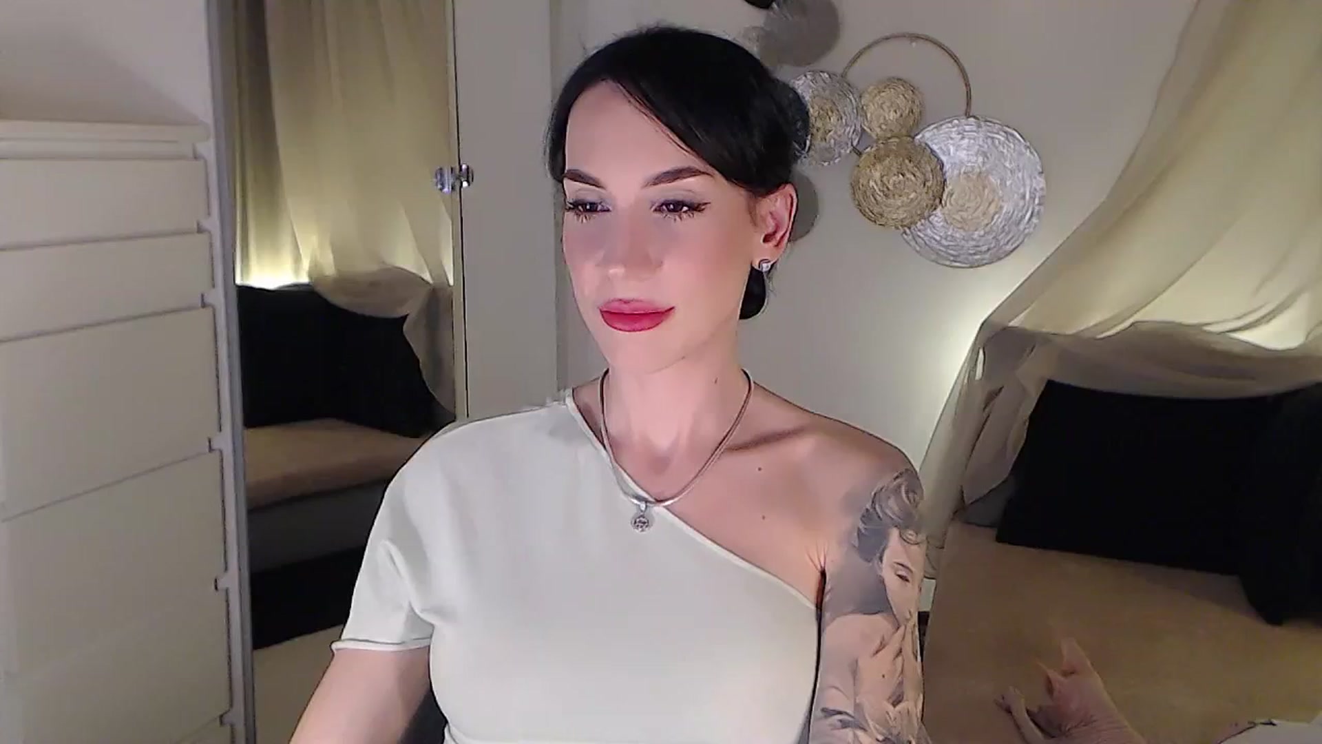 Gallery image thumbnail from RubinRosey's myfreecams stream on, 11/27/2025, 19:11 image 15 of 20