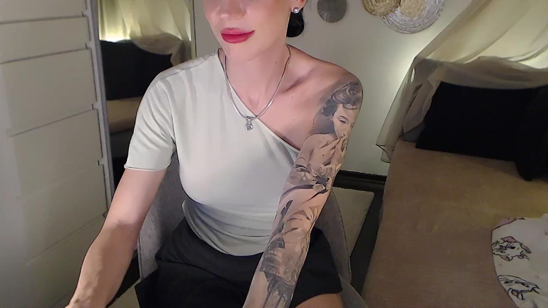 Gallery image thumbnail from RubinRosey's myfreecams stream on, 11/27/2025, 21:00 image 4 of 20