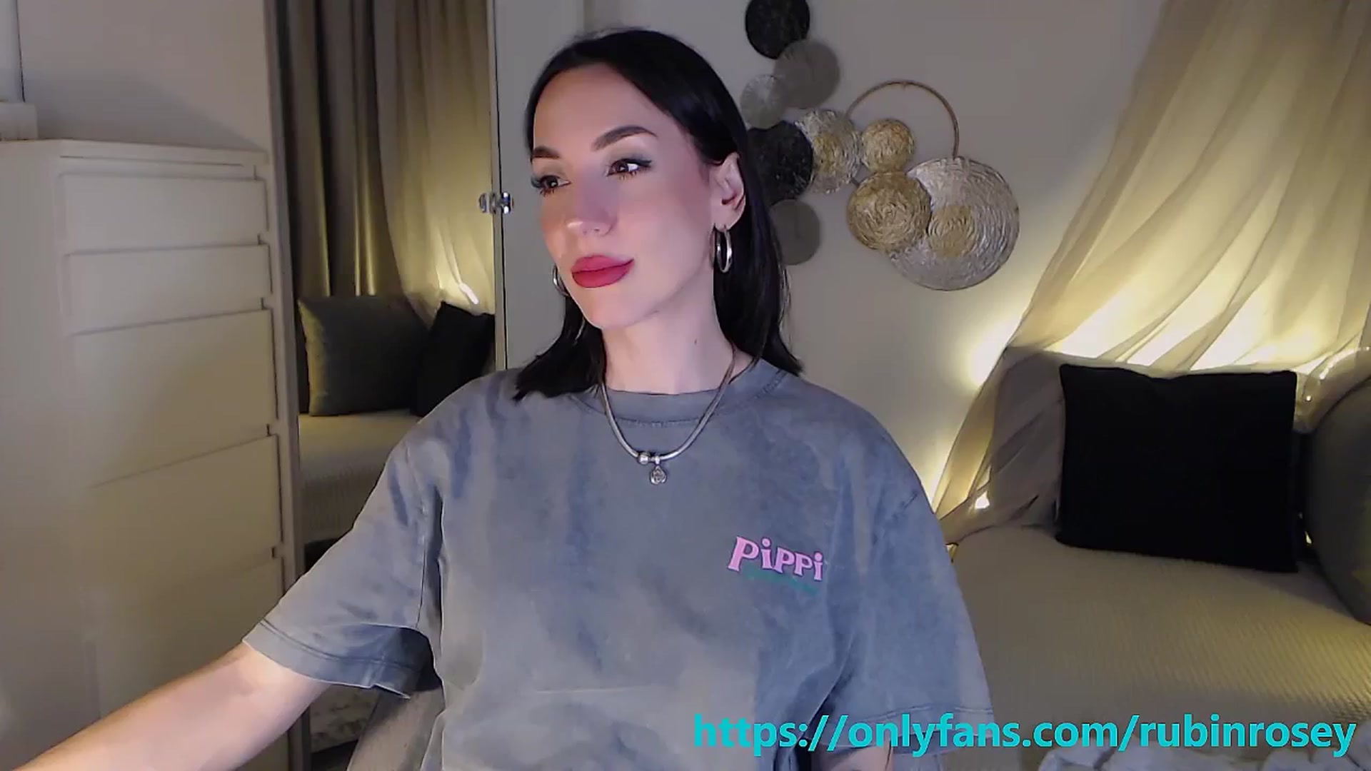 Gallery image thumbnail from RubinRosey's myfreecams stream on, 04/06/2026, 19:00 image 1 of 20