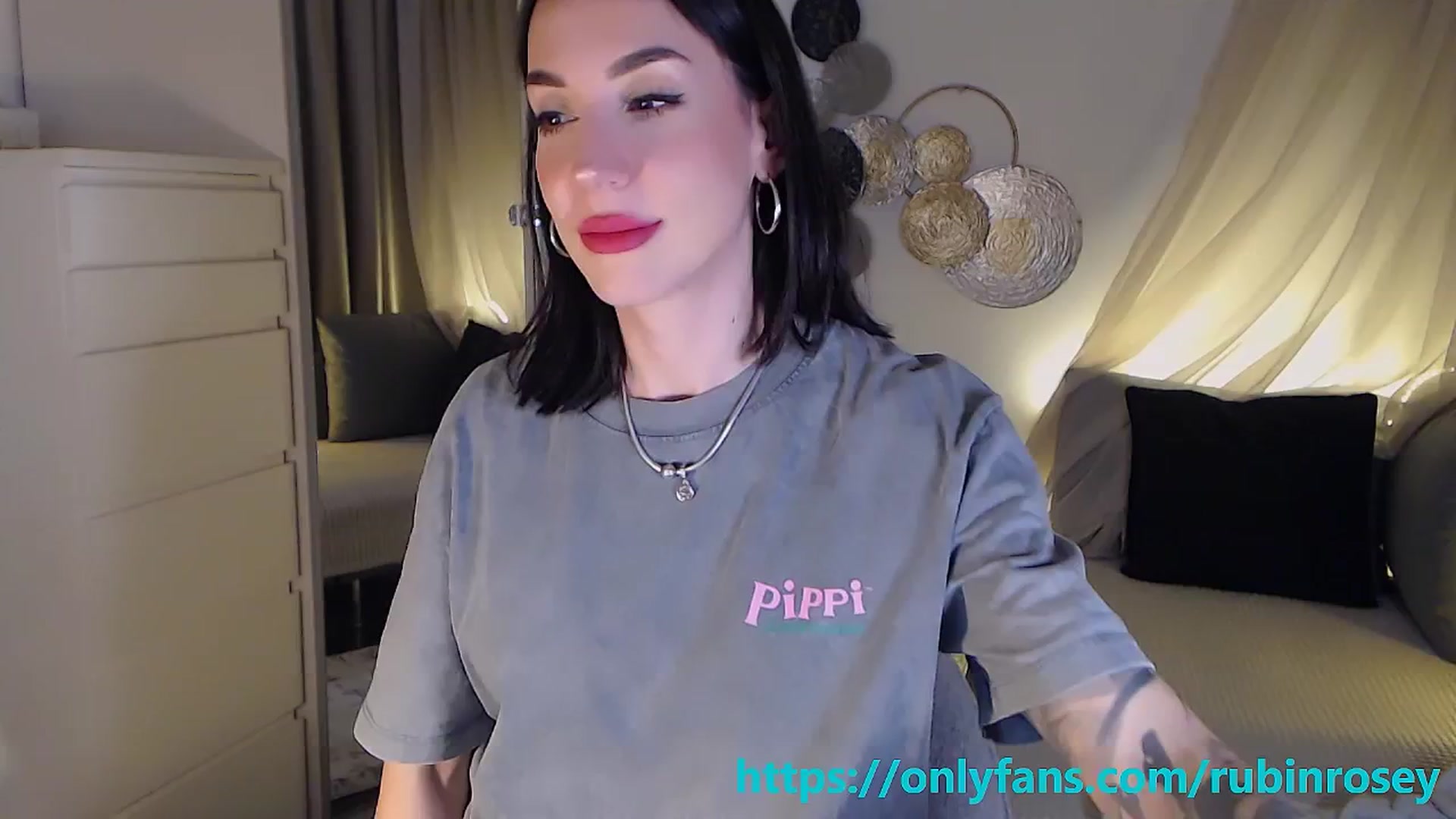 Gallery image thumbnail from RubinRosey's myfreecams stream on, 04/06/2026, 19:00 image 2 of 20