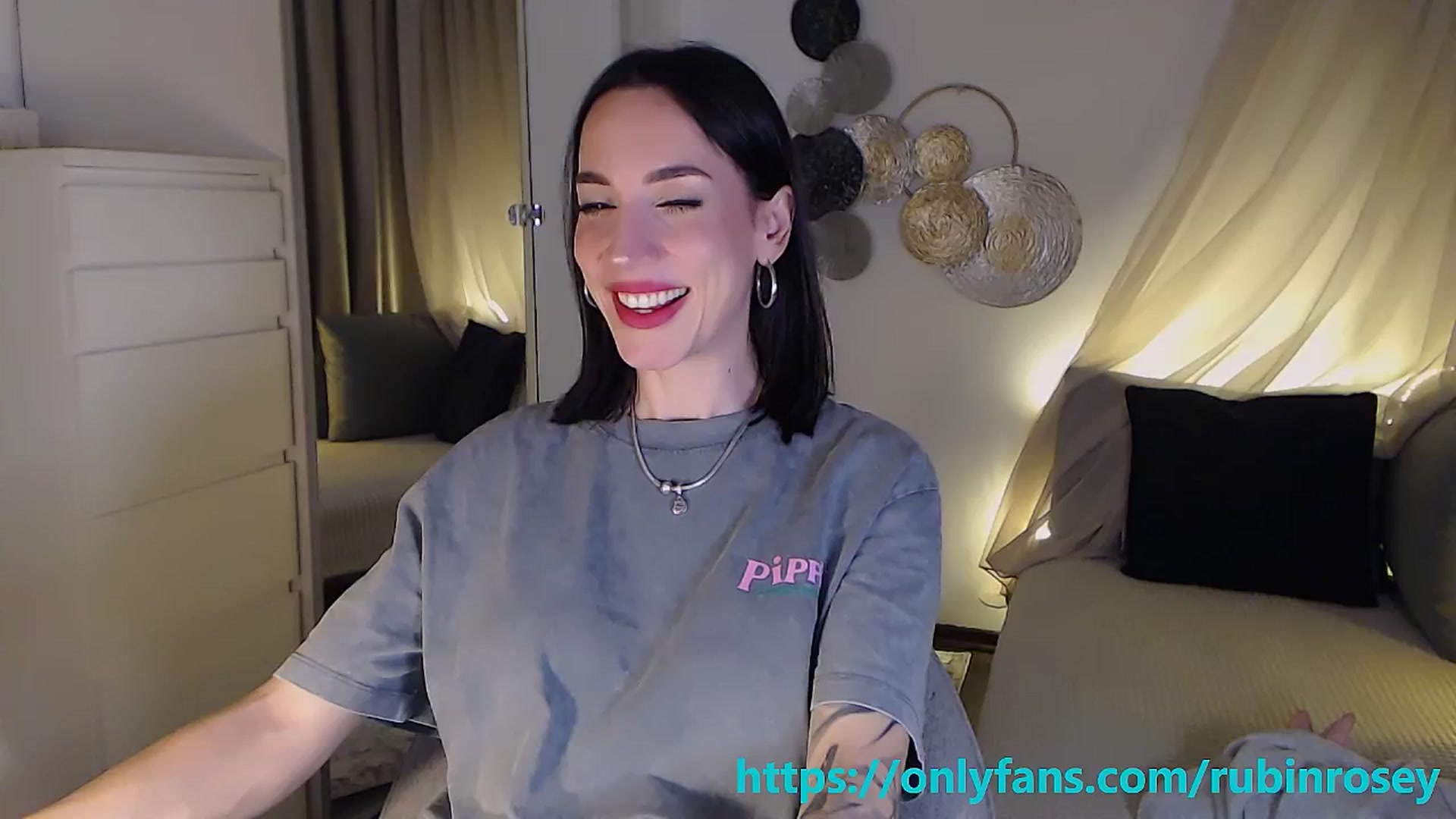 Gallery image thumbnail from RubinRosey's myfreecams stream on, 04/06/2026, 19:00 image 11 of 20