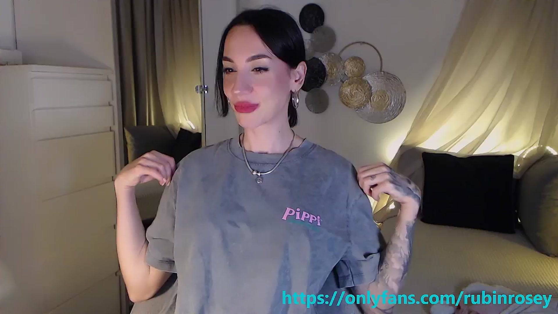 Gallery image thumbnail from RubinRosey's myfreecams stream on, 04/06/2026, 20:07 image 10 of 20