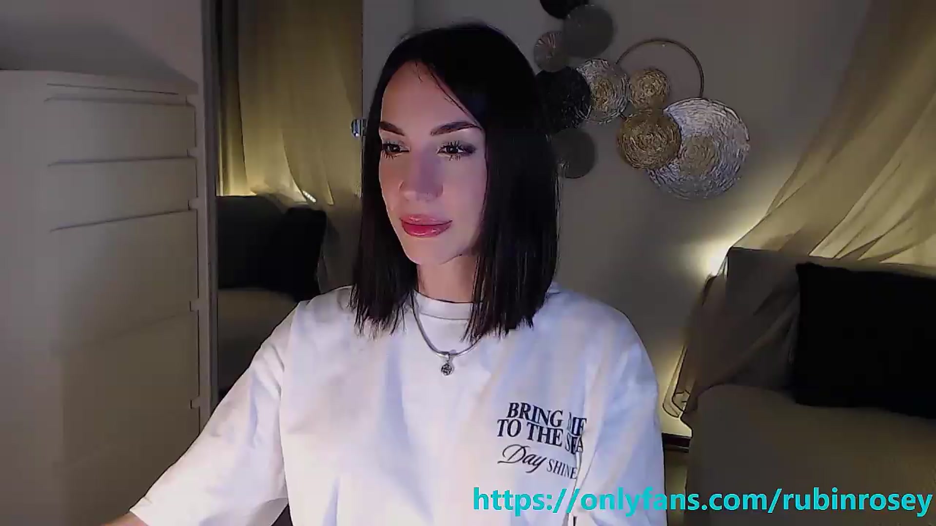 Gallery image thumbnail from RubinRosey's myfreecams stream on, 05/13/2026, 18:58 image 4 of 20