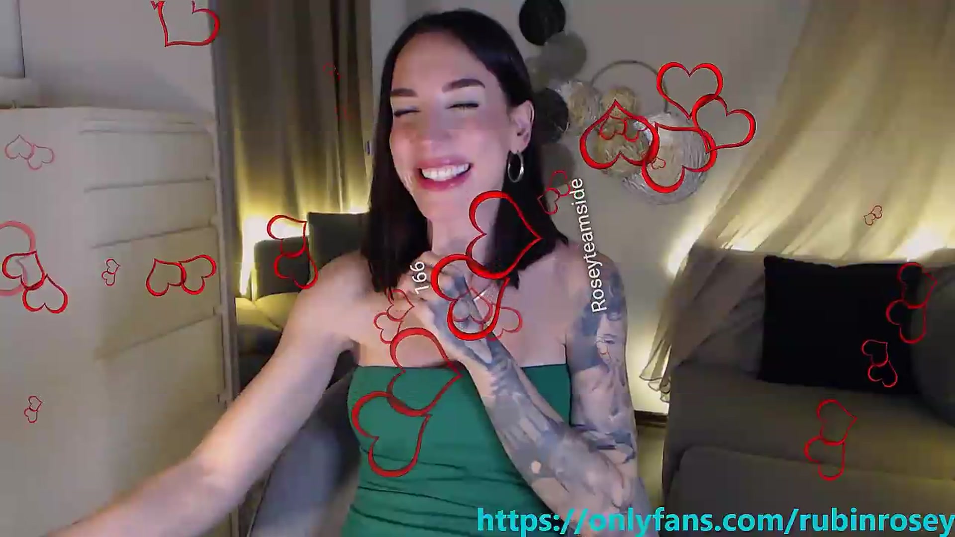 Gallery image thumbnail from RubinRosey's myfreecams stream on, 06/04/2026, 19:12 image 17 of 20
