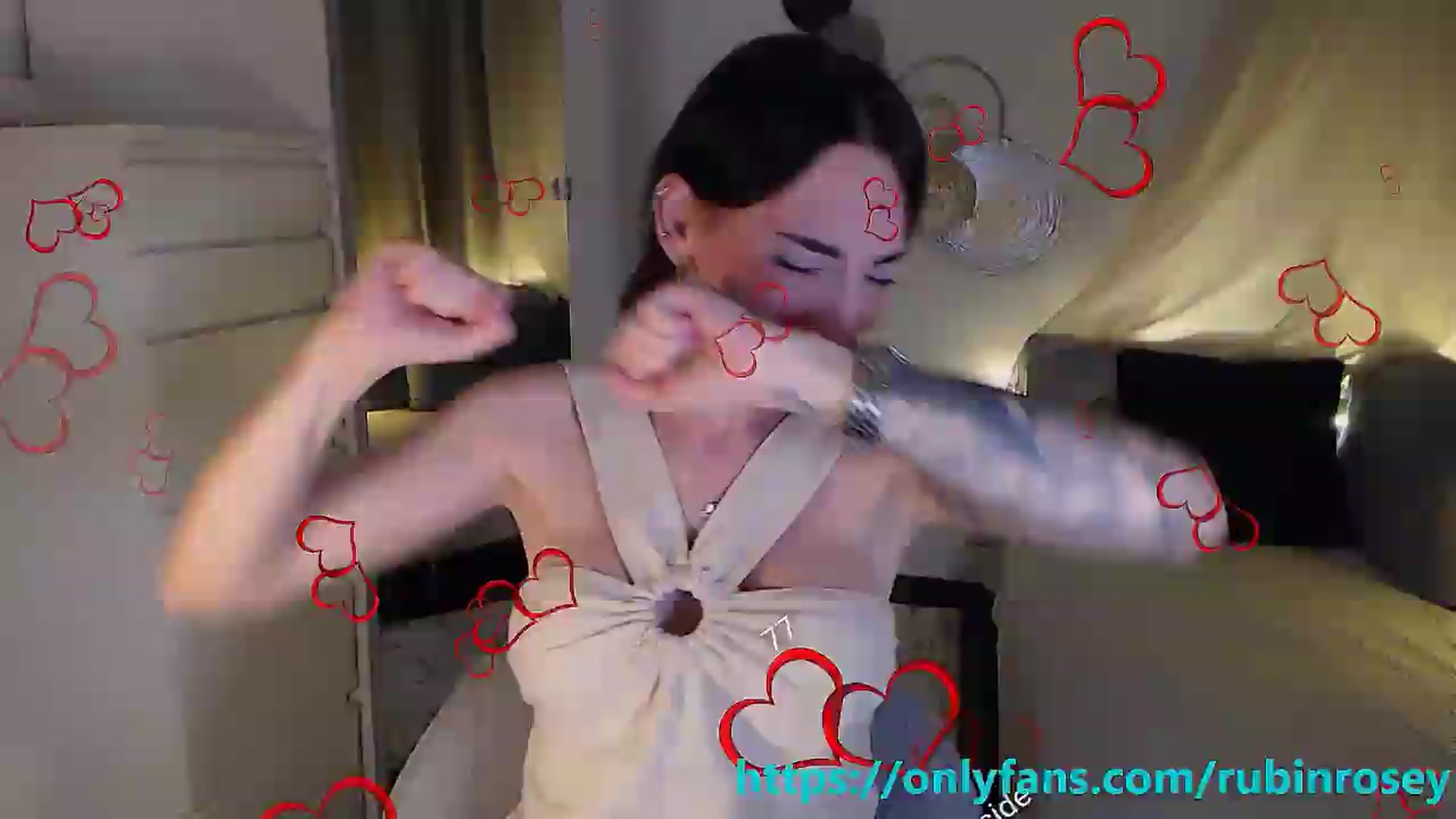 Gallery image thumbnail from RubinRosey's myfreecams stream on, 07/07/2026, 19:02 image 9 of 20