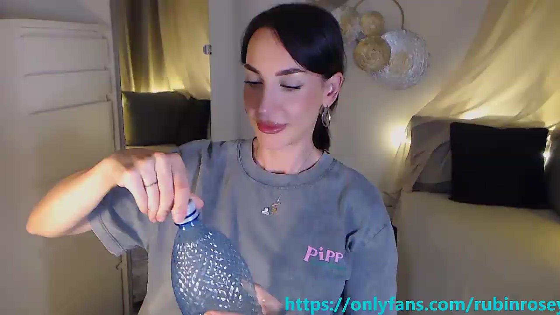 Gallery image thumbnail from RubinRosey's myfreecams stream on, 07/08/2026, 18:24 image 16 of 20