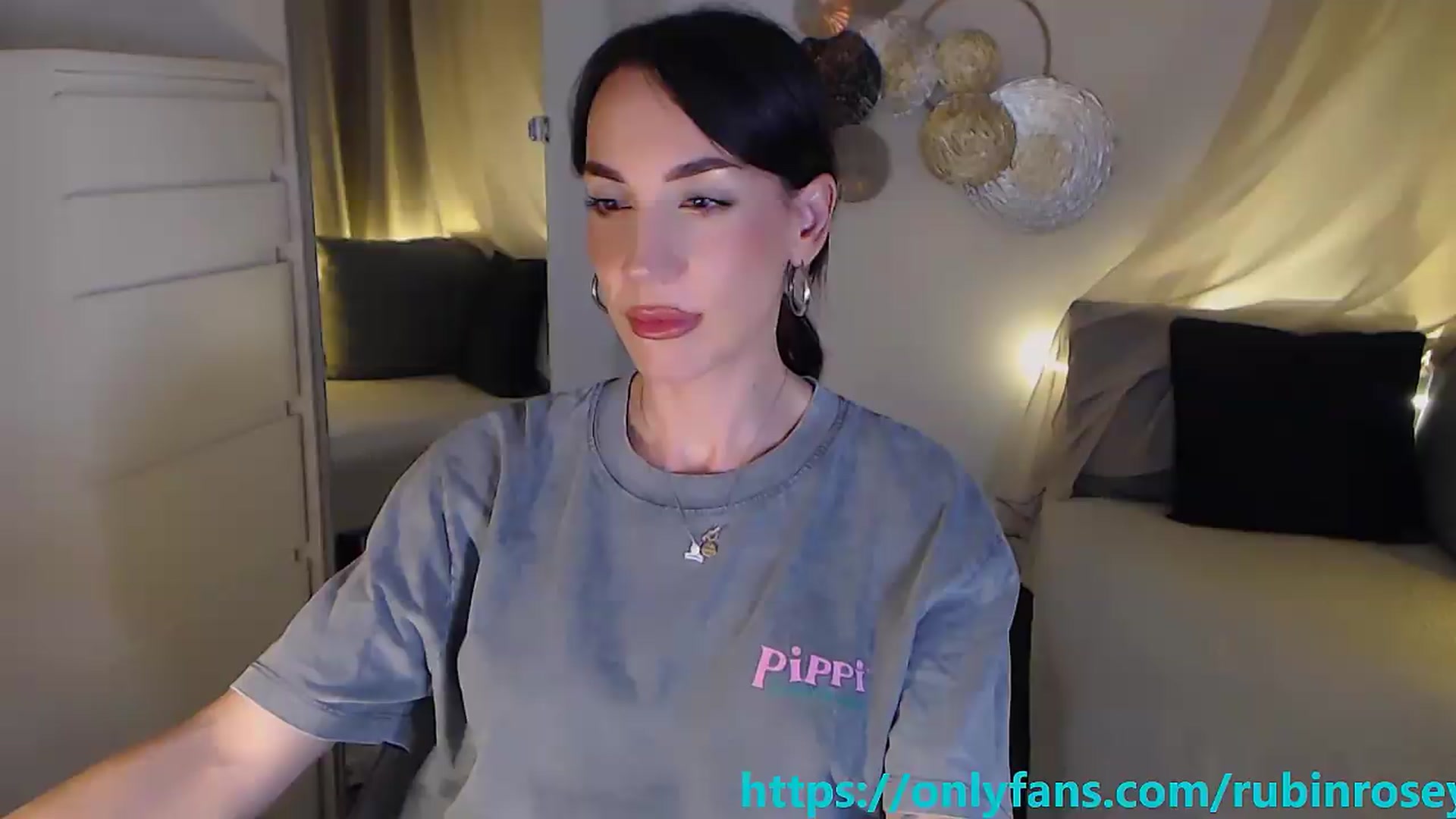 Gallery image thumbnail from RubinRosey's myfreecams stream on, 07/08/2026, 18:24 image 15 of 20