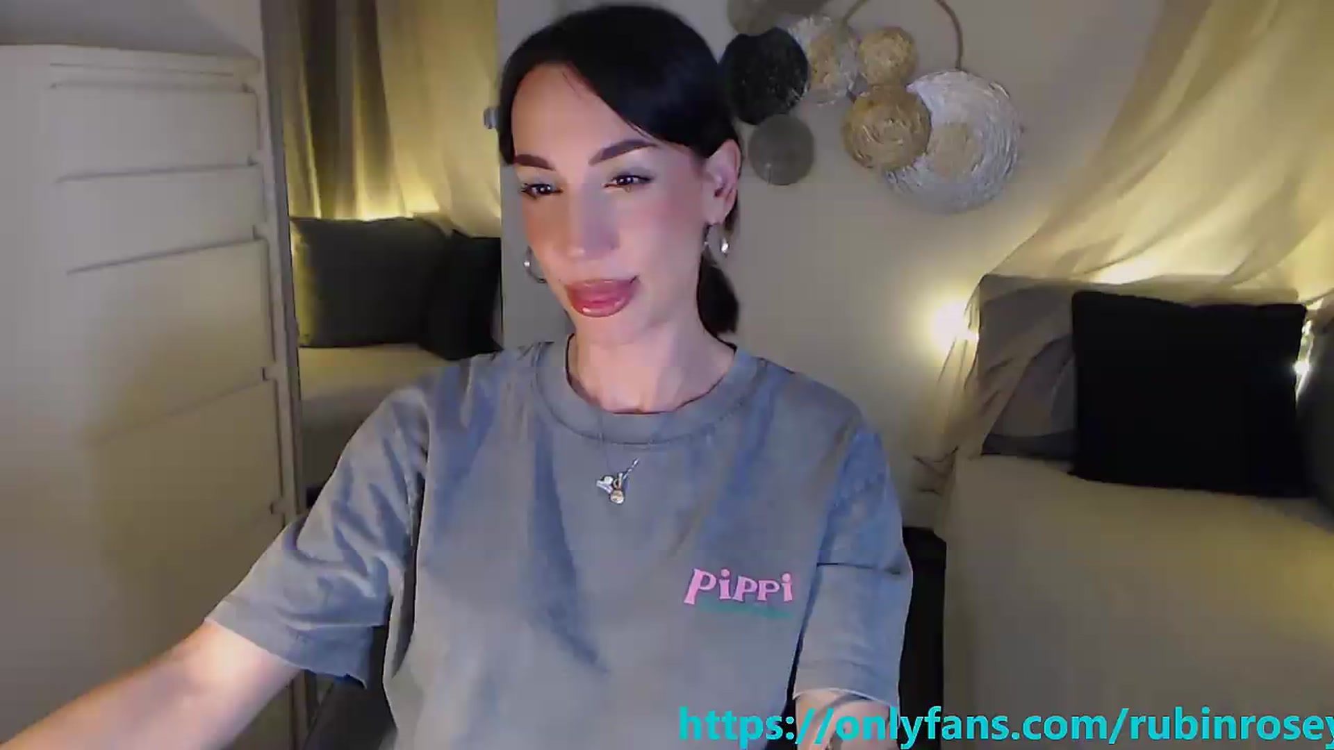 Gallery image thumbnail from RubinRosey's myfreecams stream on, 07/08/2026, 18:24 image 17 of 20