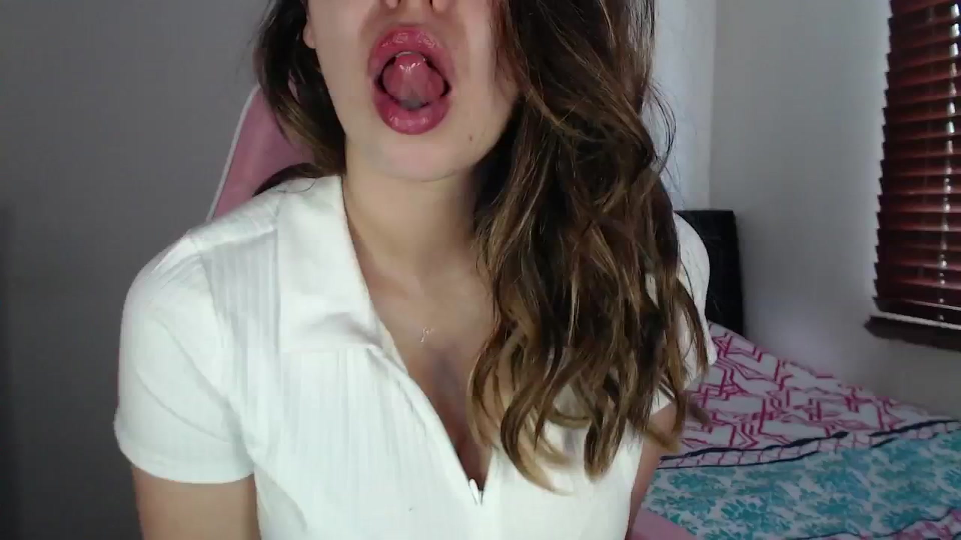 Gallery image thumbnail from RubyJane_'s myfreecams stream on, 07/24/2024, 16:21 image 1 of 20