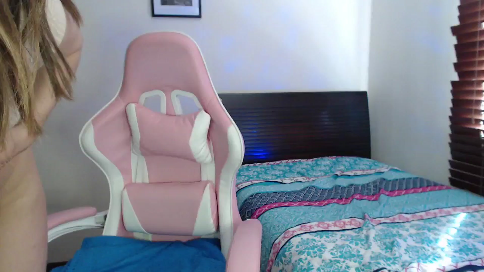 Gallery image thumbnail from RubyJane_'s myfreecams stream on, 08/24/2024, 21:08 image 11 of 20